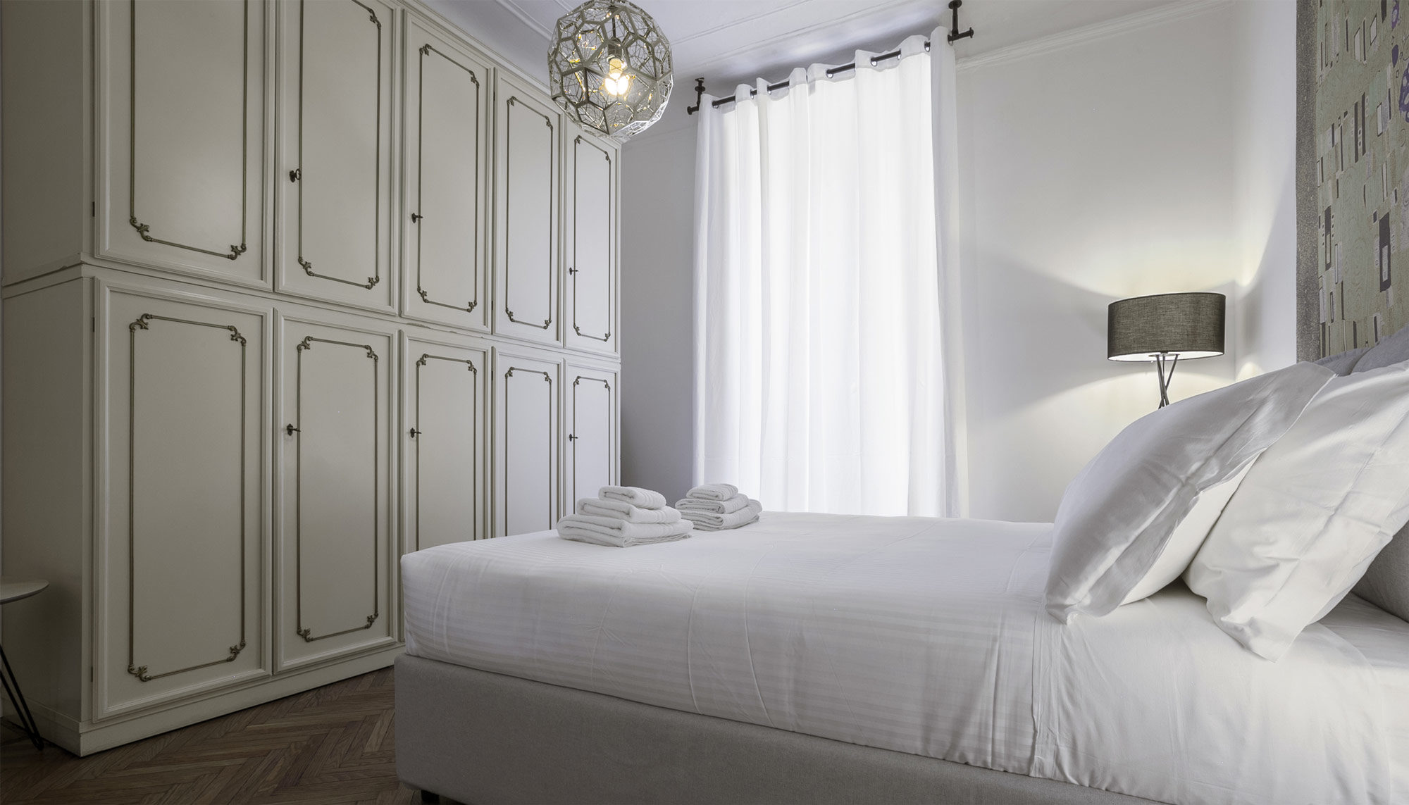 米兰旧公寓的时光穿梭之旅-23