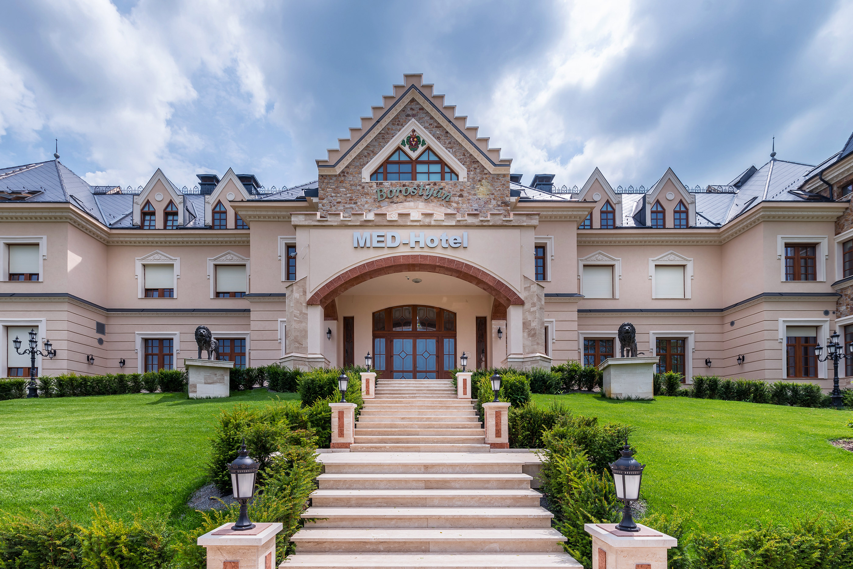 Borostyán MED Hotel-1