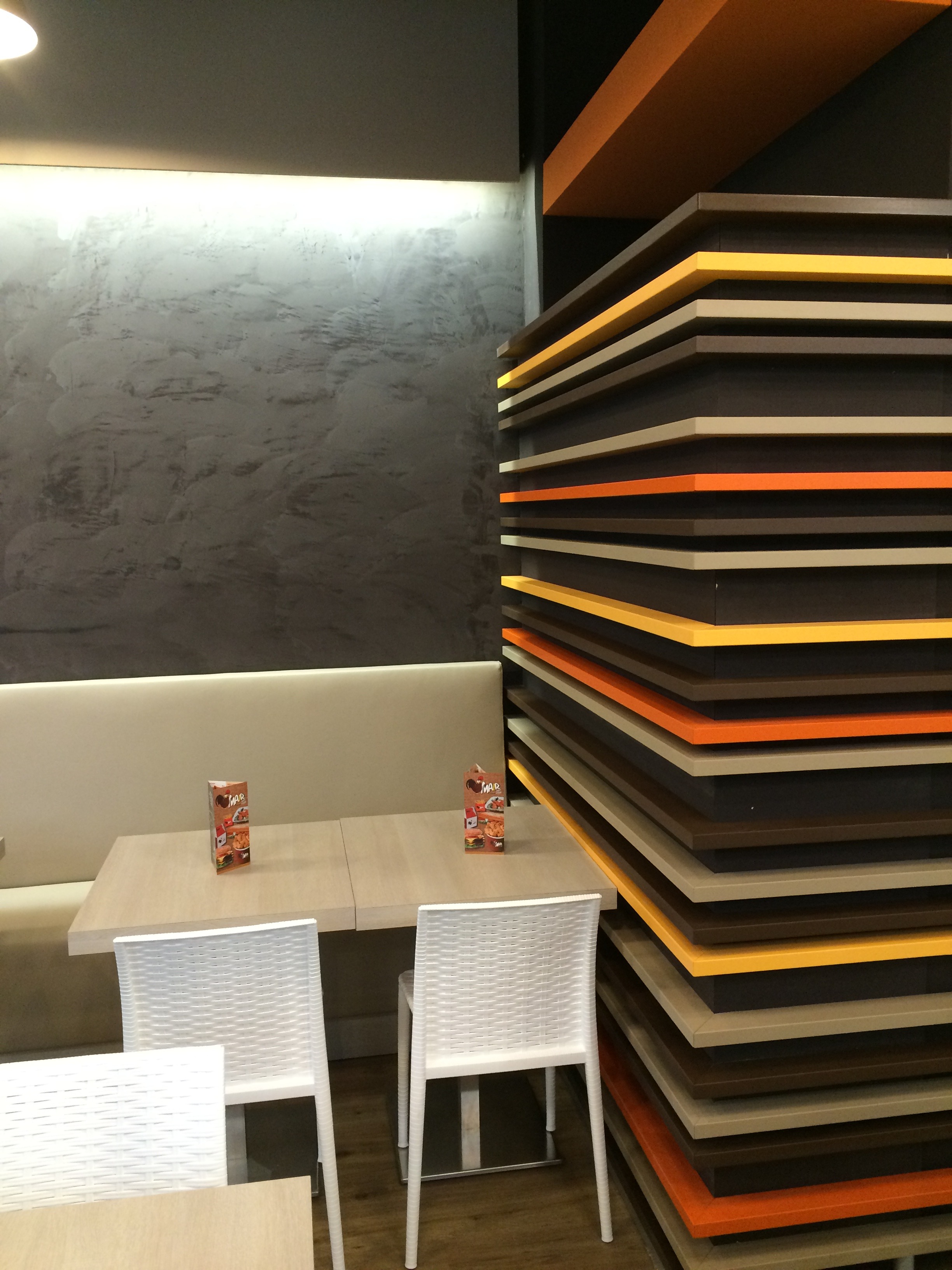 2016 年完成的 MAIR 快餐店室内设计案例-20