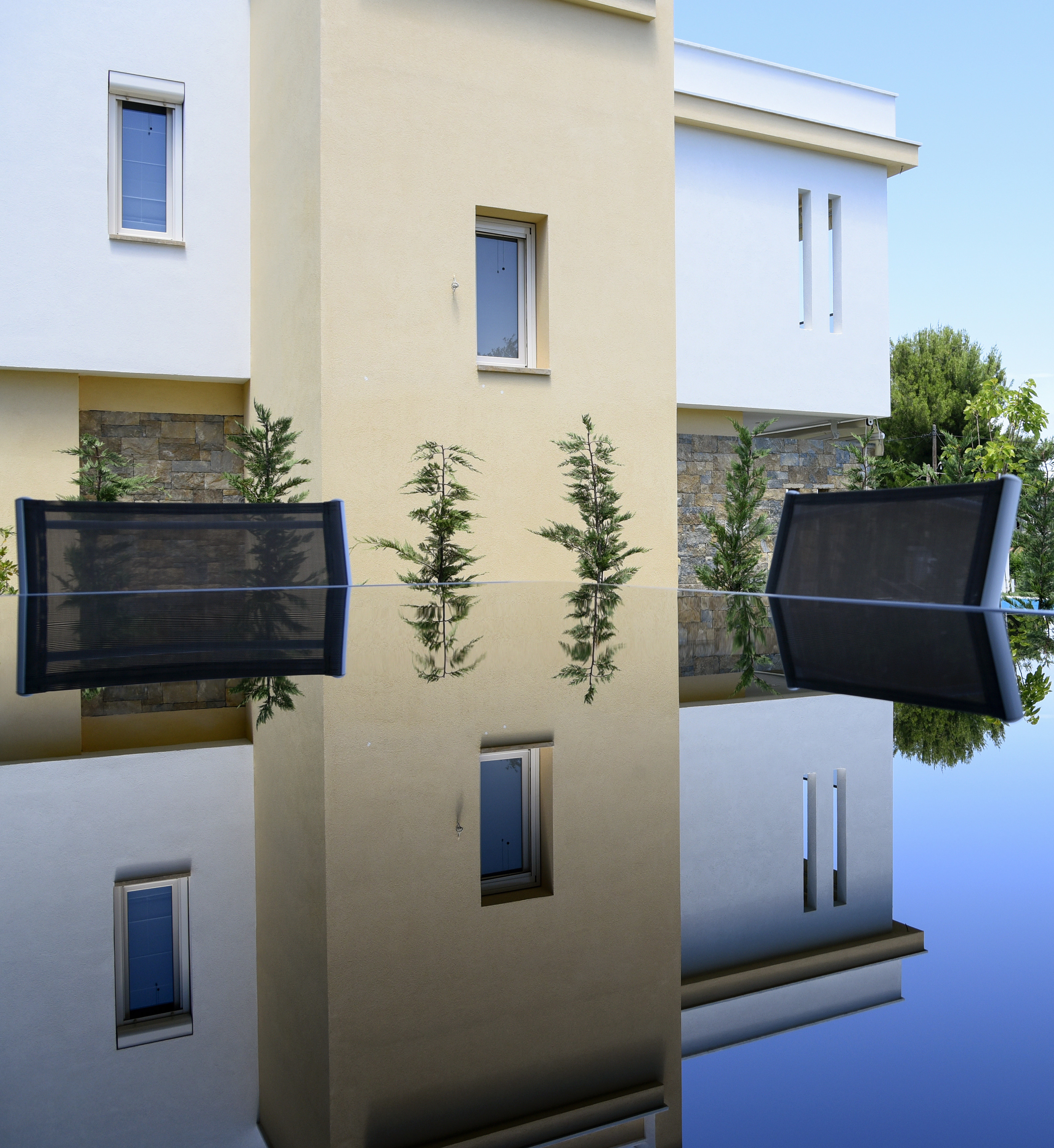 2018 年完工的三家庭住宅综合体-2