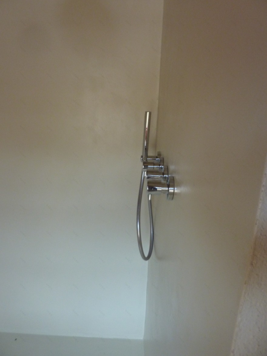 生态树脂打造意大利乡村别墅绿色室内设计-29