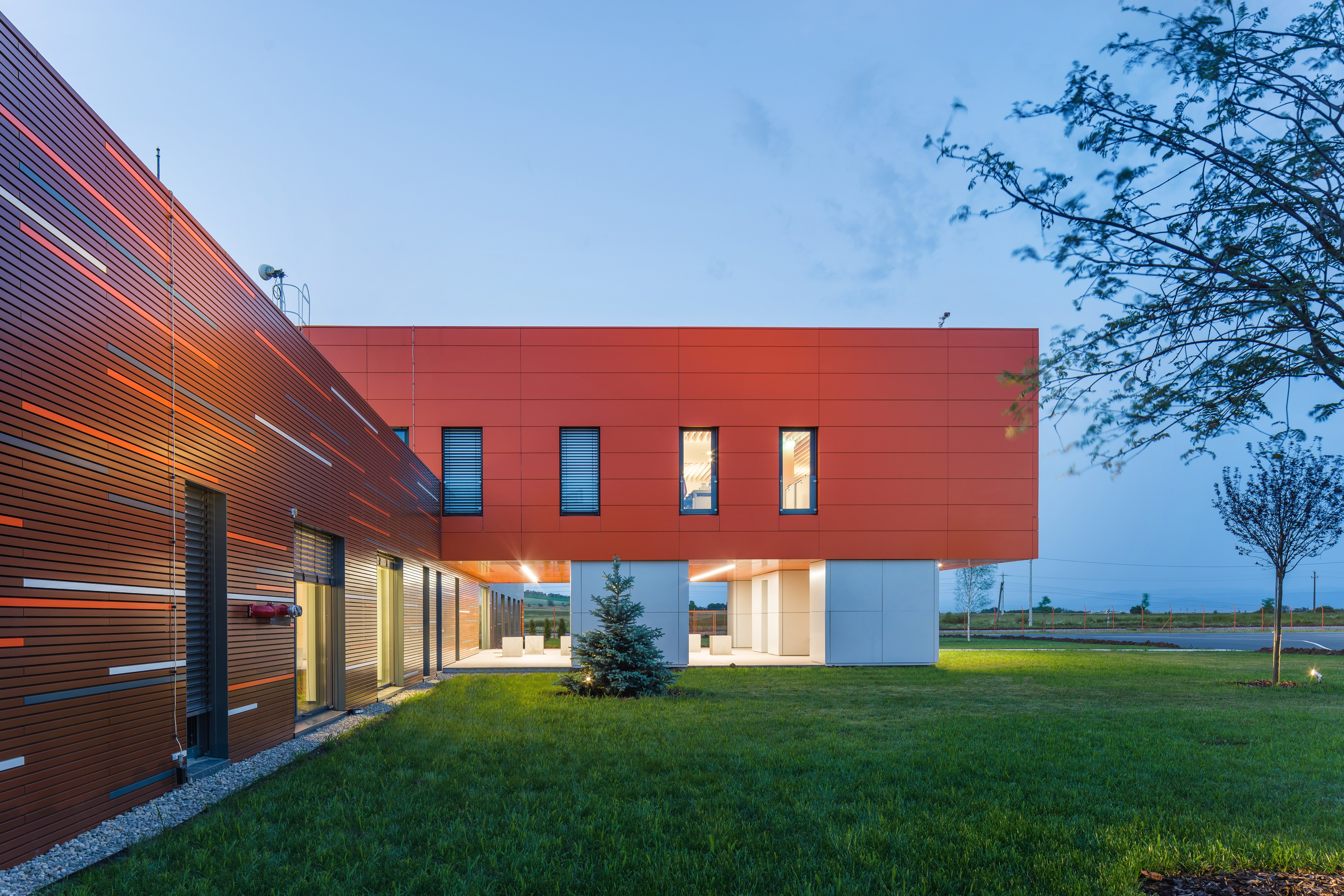 欧洲首例 CLT 结构多舒适办公建筑-6