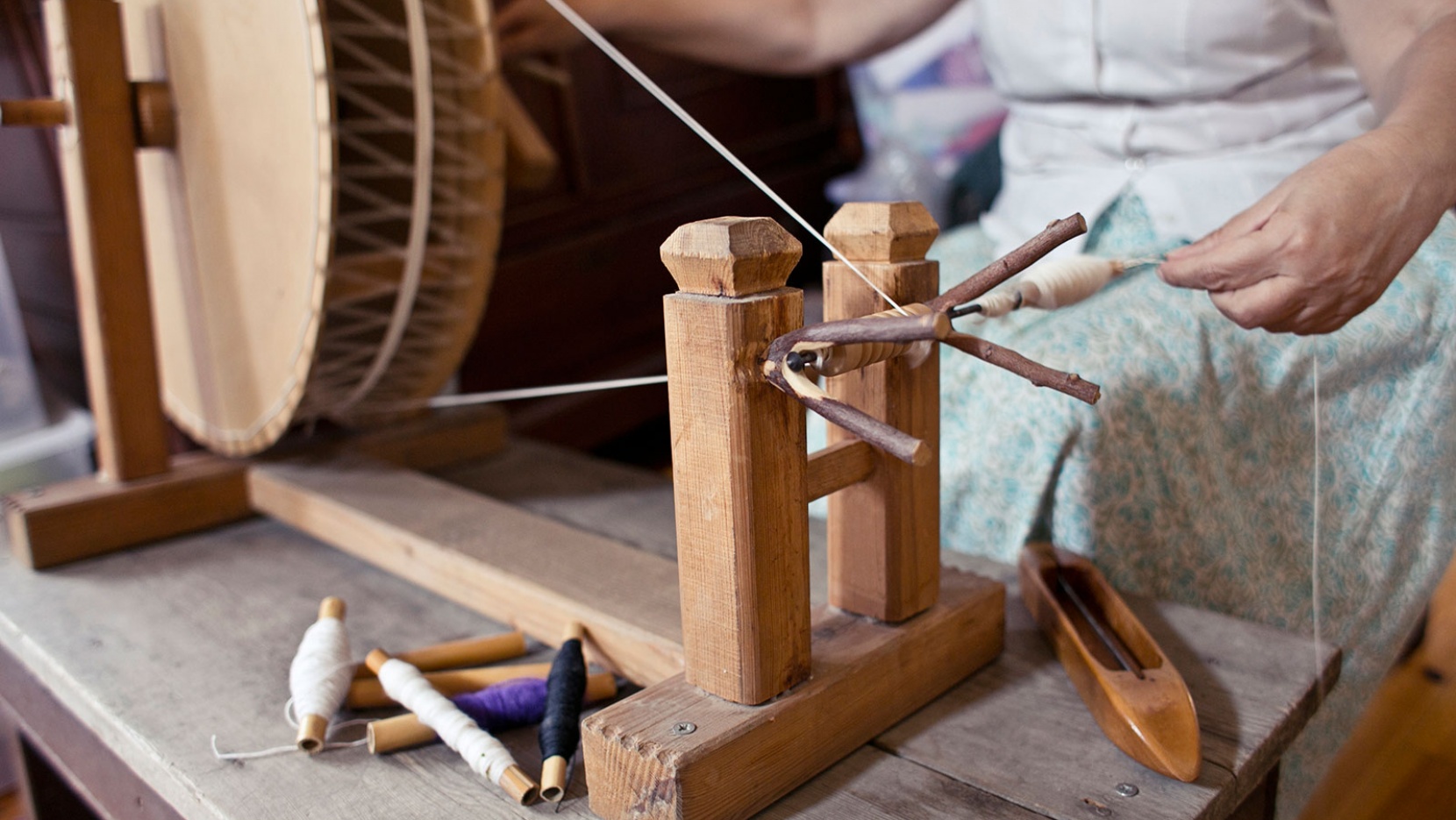 纺织艺术家朱莉娅·阿斯特里欧 | 复活塞浦路斯编织传统-0