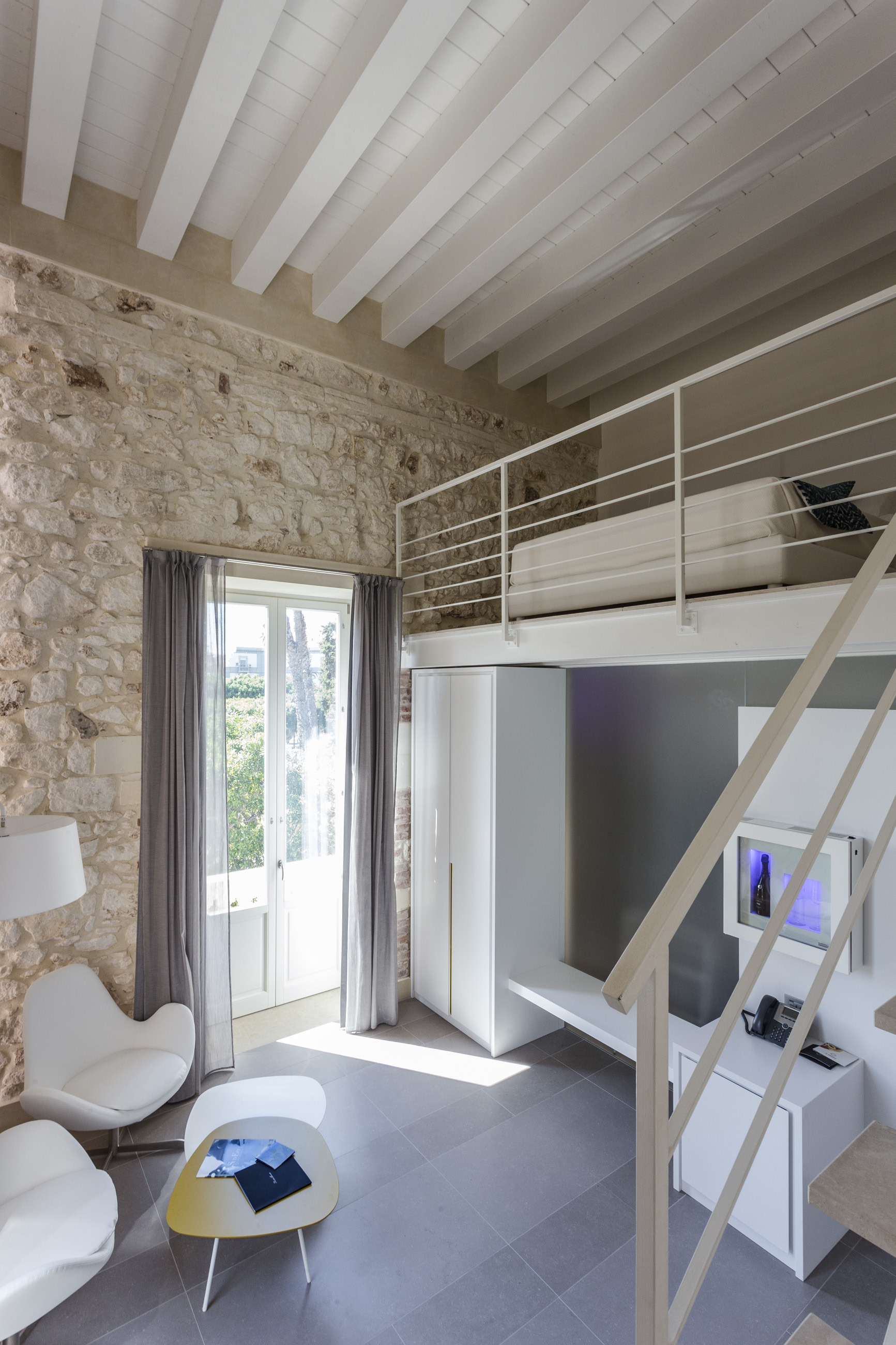 古城中的现代奢华——意大利 Caportigia Boutique Hotel 设计-42