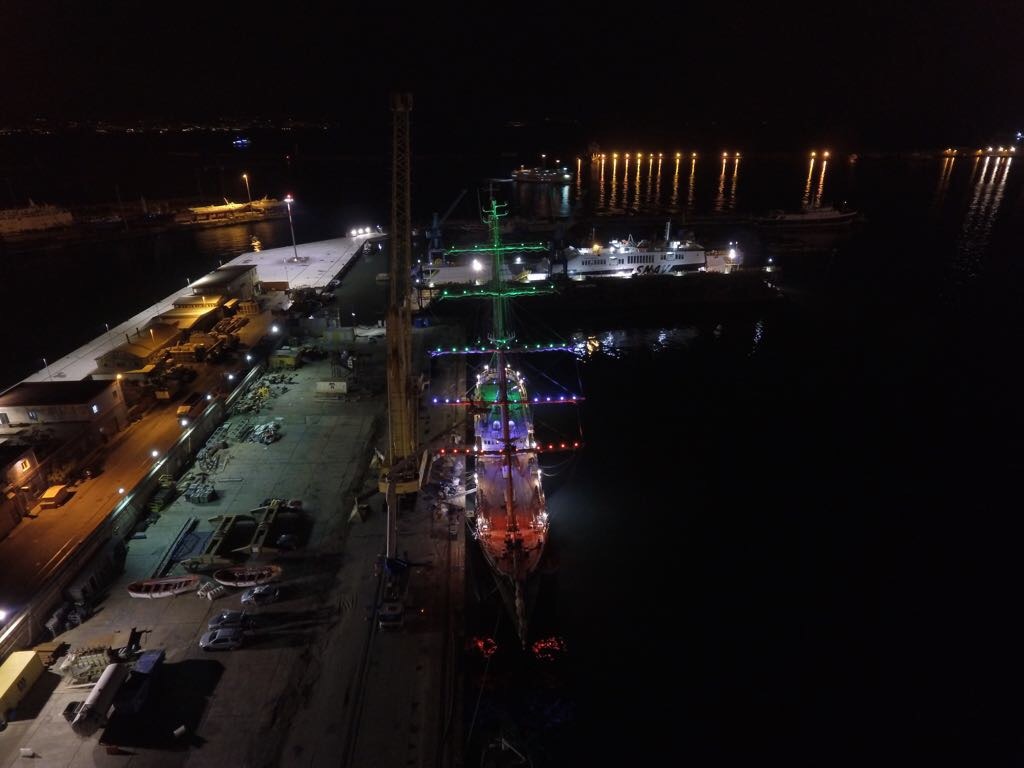 《风之夫人》1962 年波兰三桅帆船室内设计-1