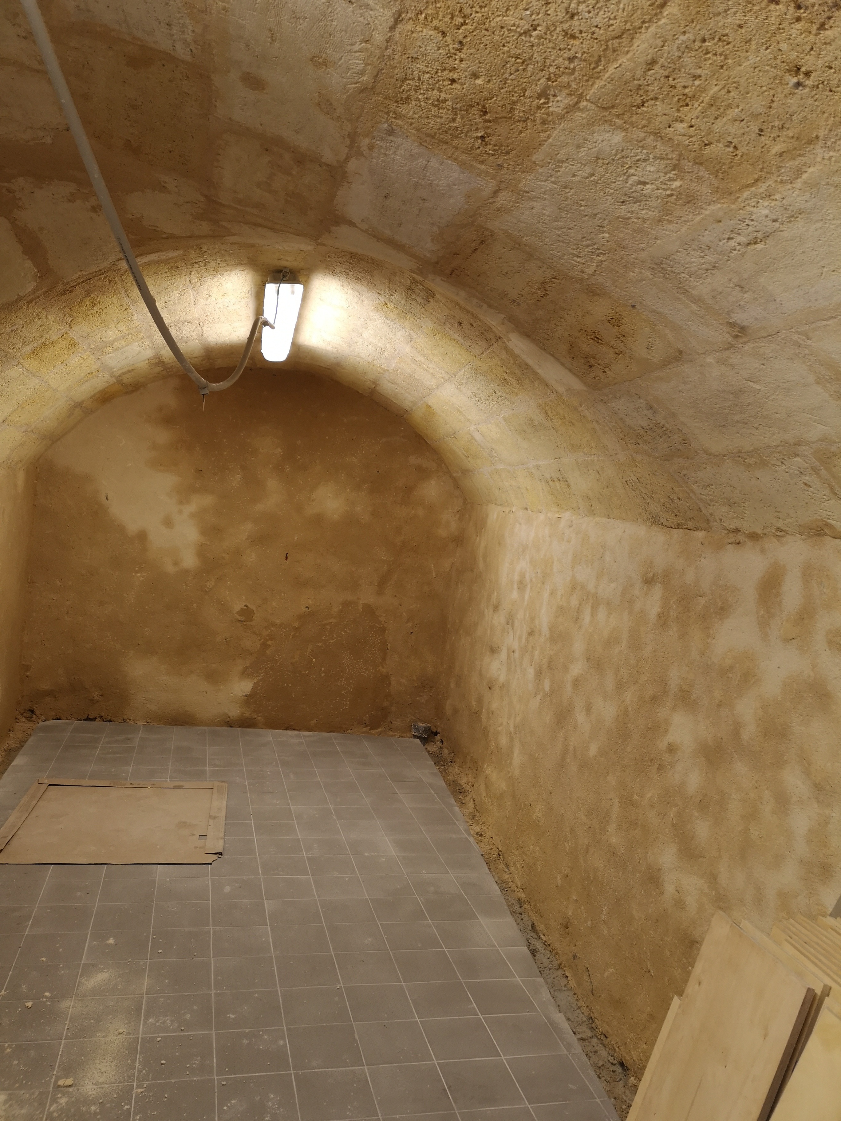 2018 年完工的 250 万欧元砖石餐厅设计-24