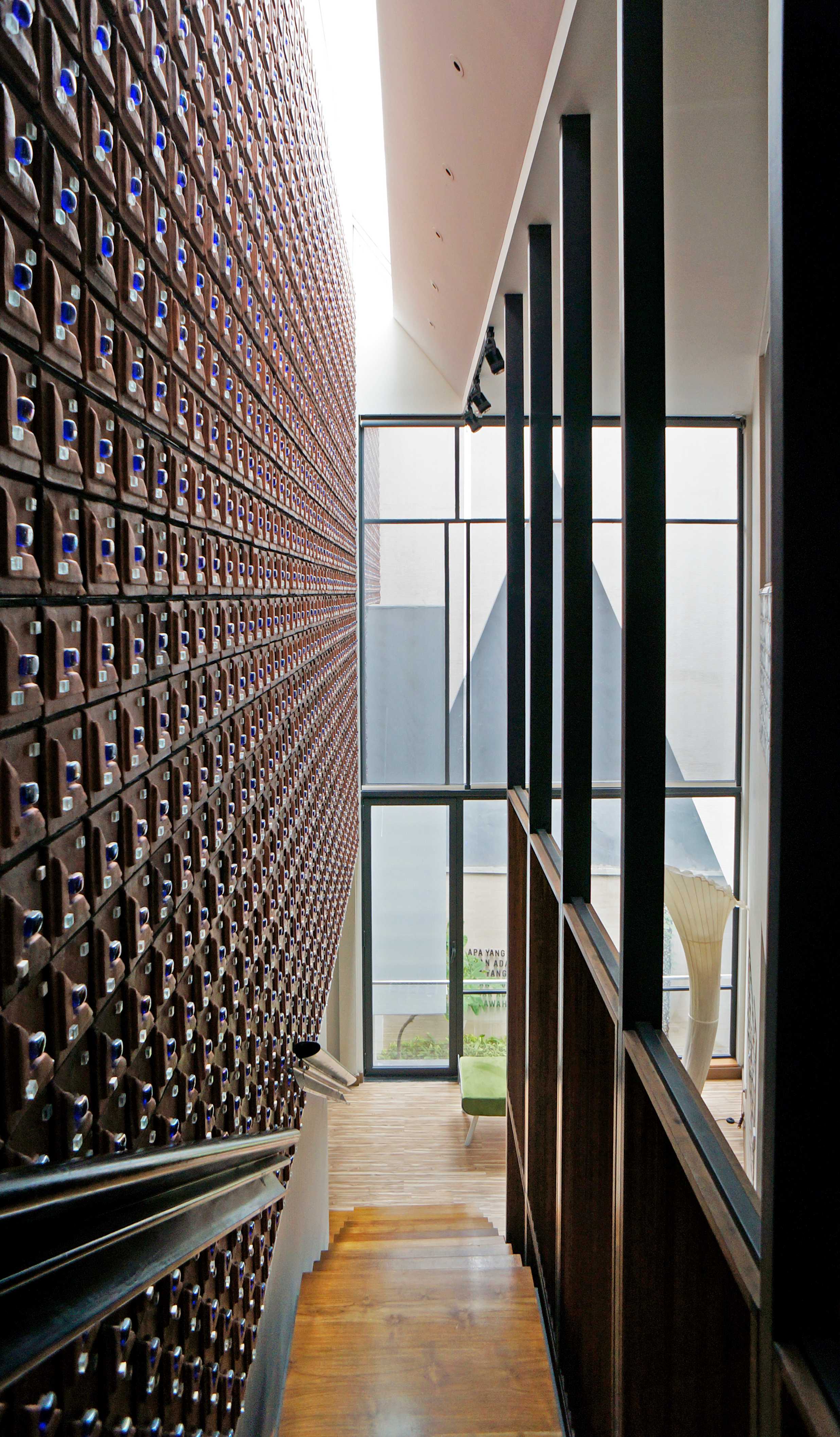 印尼雅加达桑尼·苏坦托建筑师办公室-27