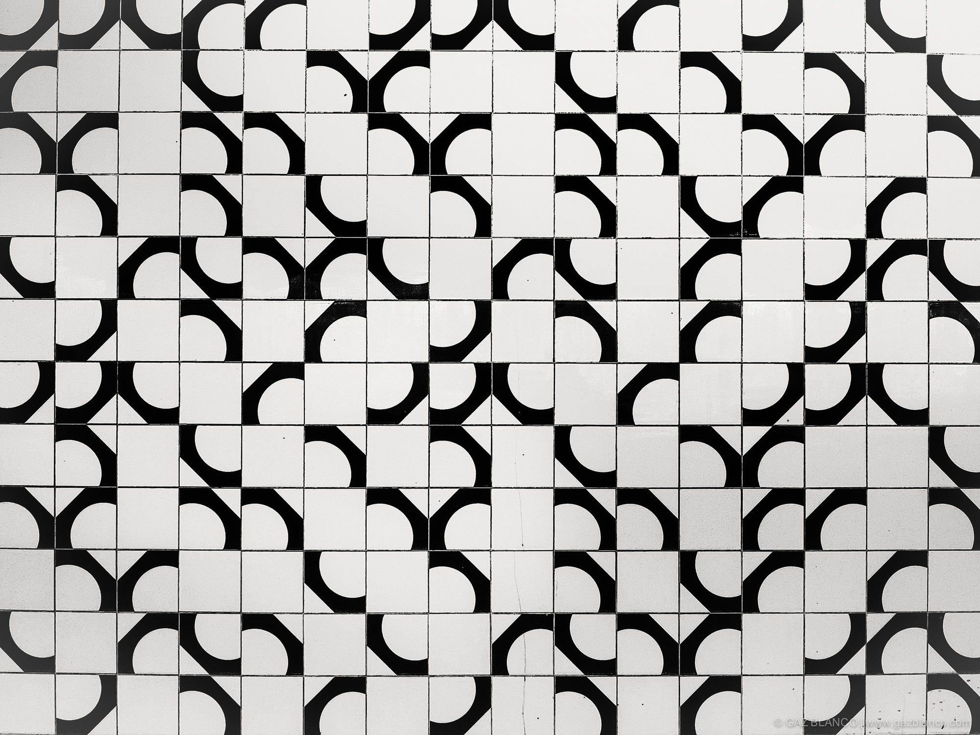 奥斯卡·尼迈耶的意大利 Mondadori 大厦 | 现代建筑的华美乐章-31