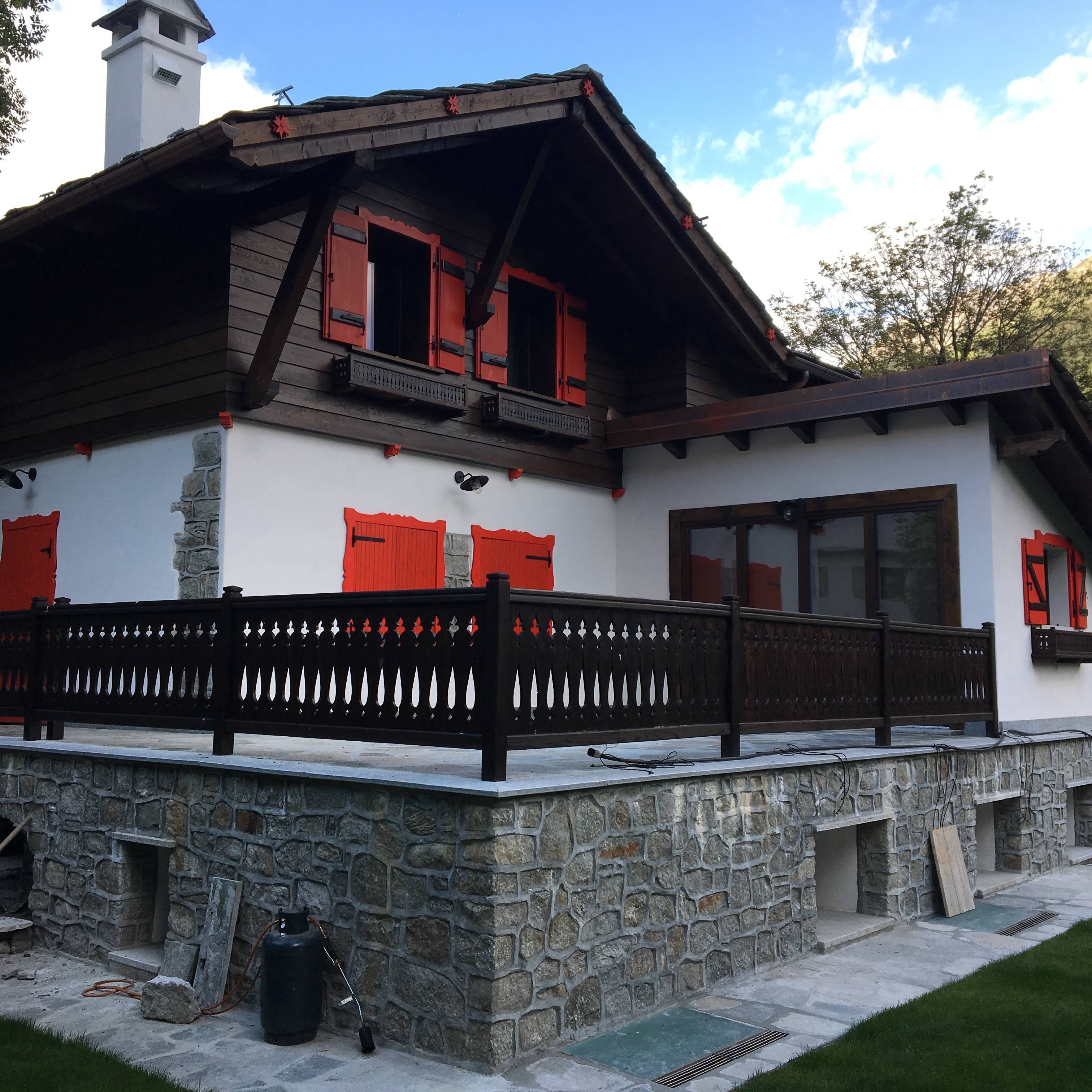 2018 年私人家庭住宅重建与扩建-1