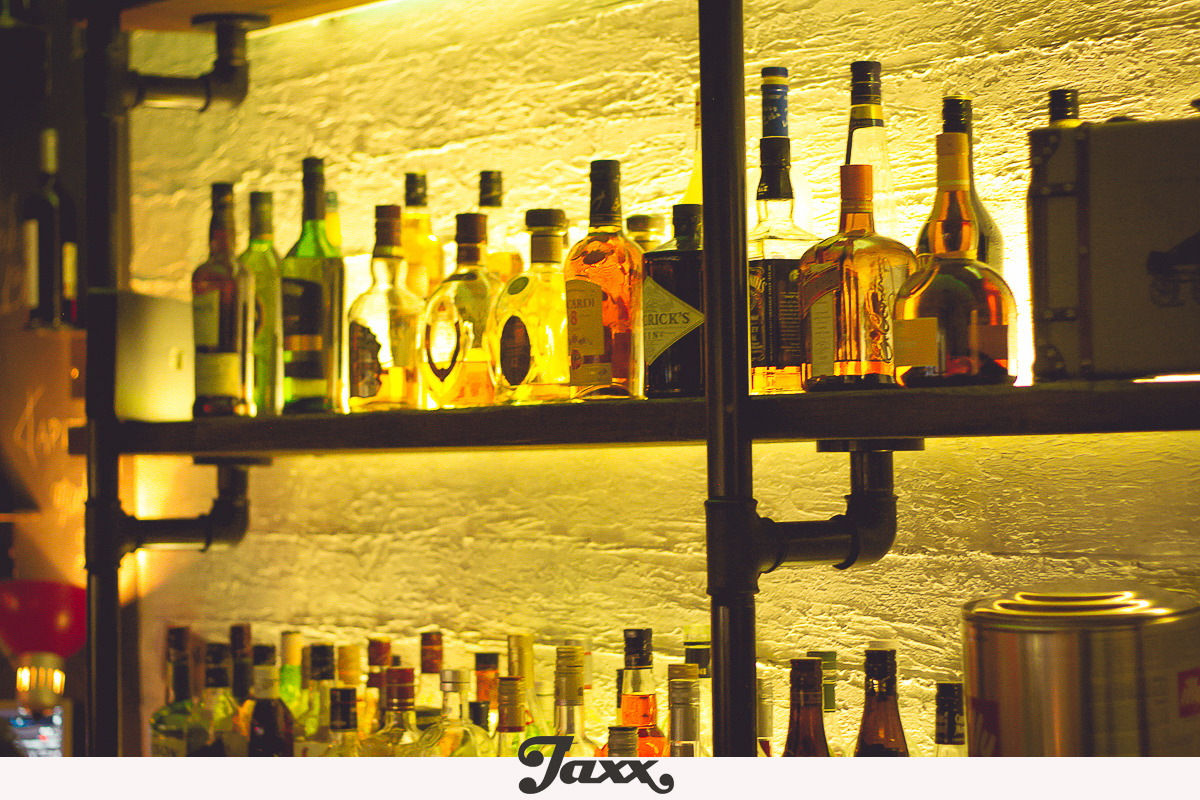 2015 年完成的 Jaxx 咖啡酒吧 | 现代简约风格的魅力展示-5