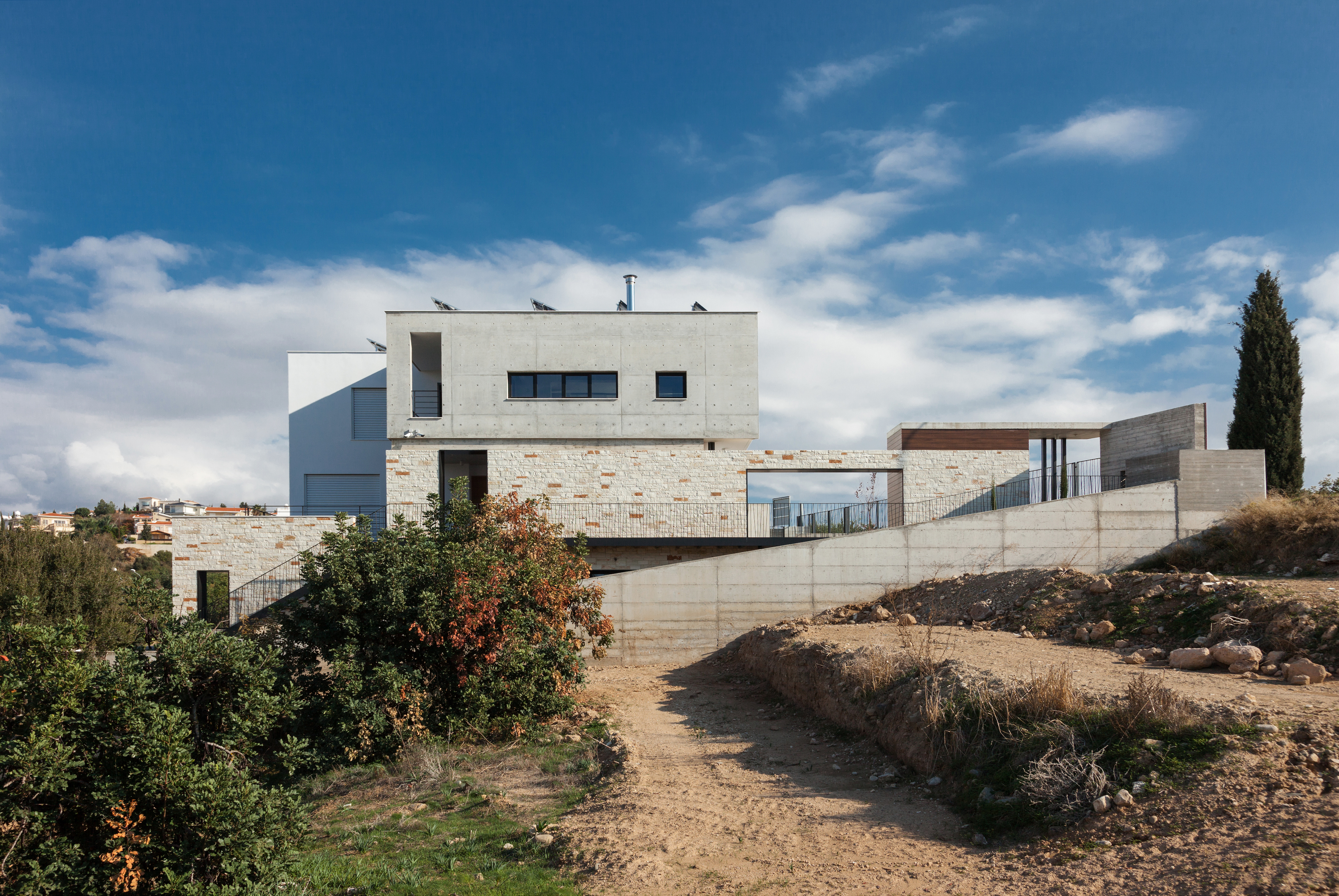 CK House | 嵌入景观的河畔家园-34