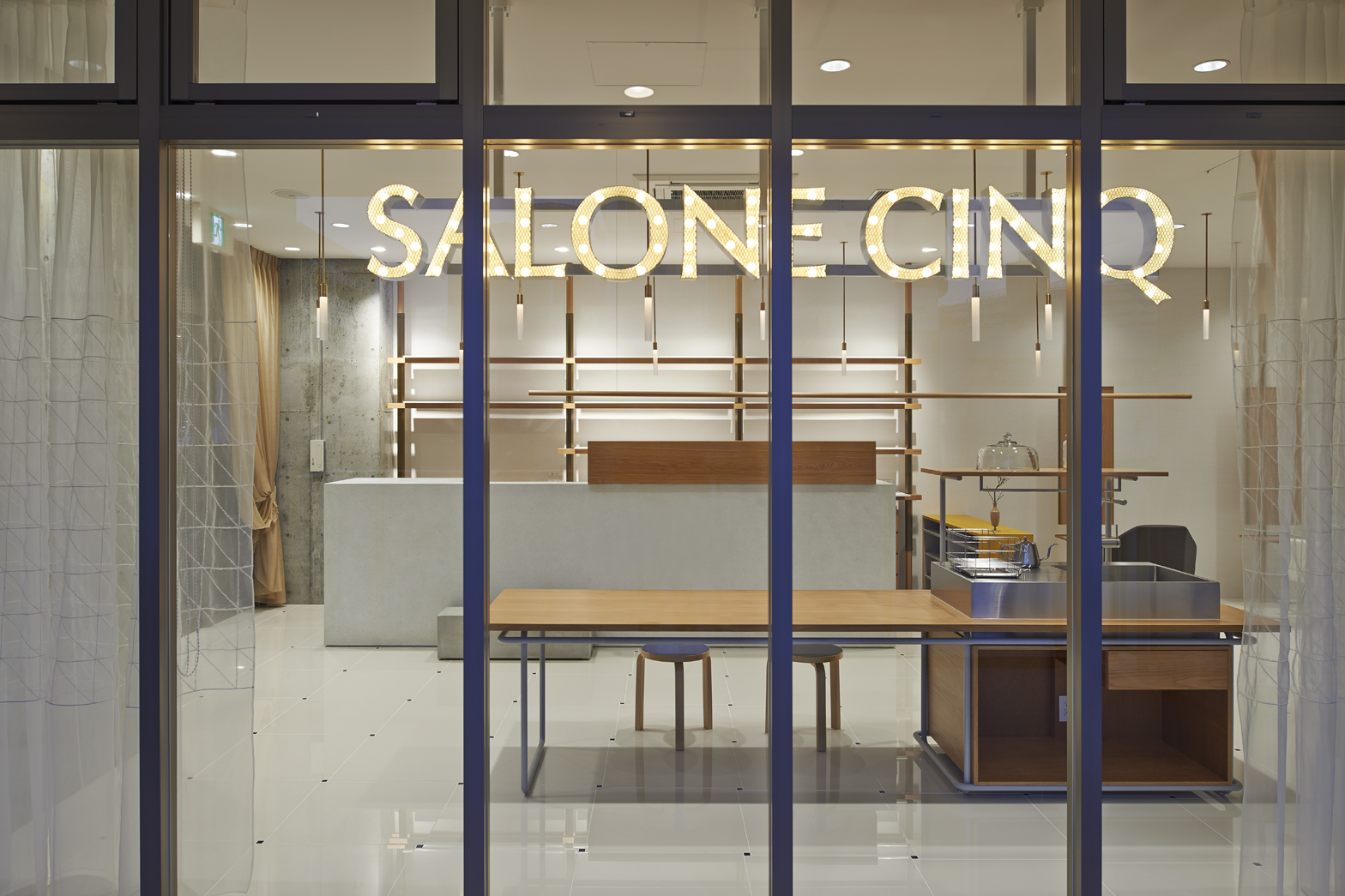 大阪"Salone Cinq"发廊-3