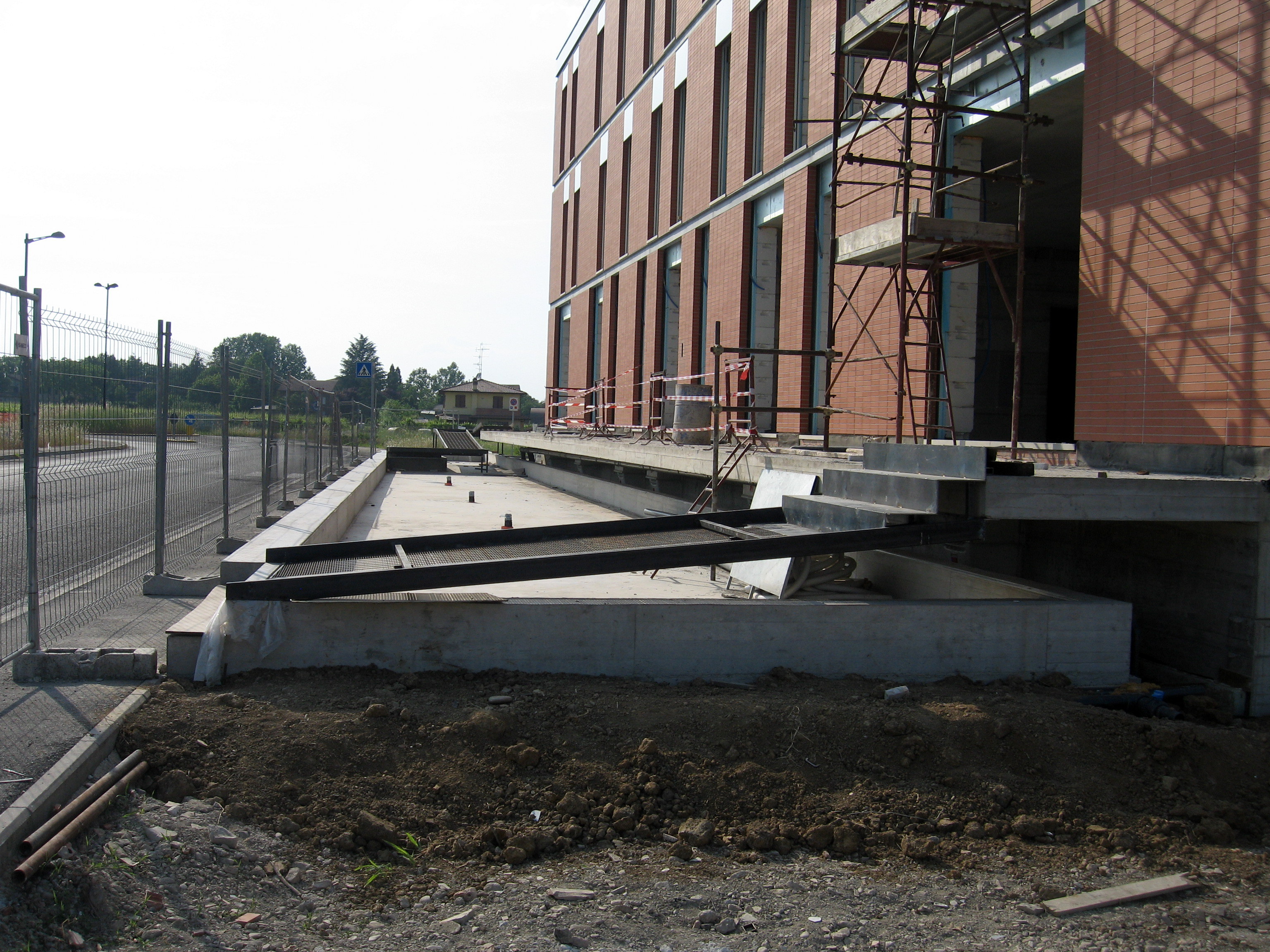 2013 年完成的 Direzionale 办公楼 | 精简现代的设计风格-15