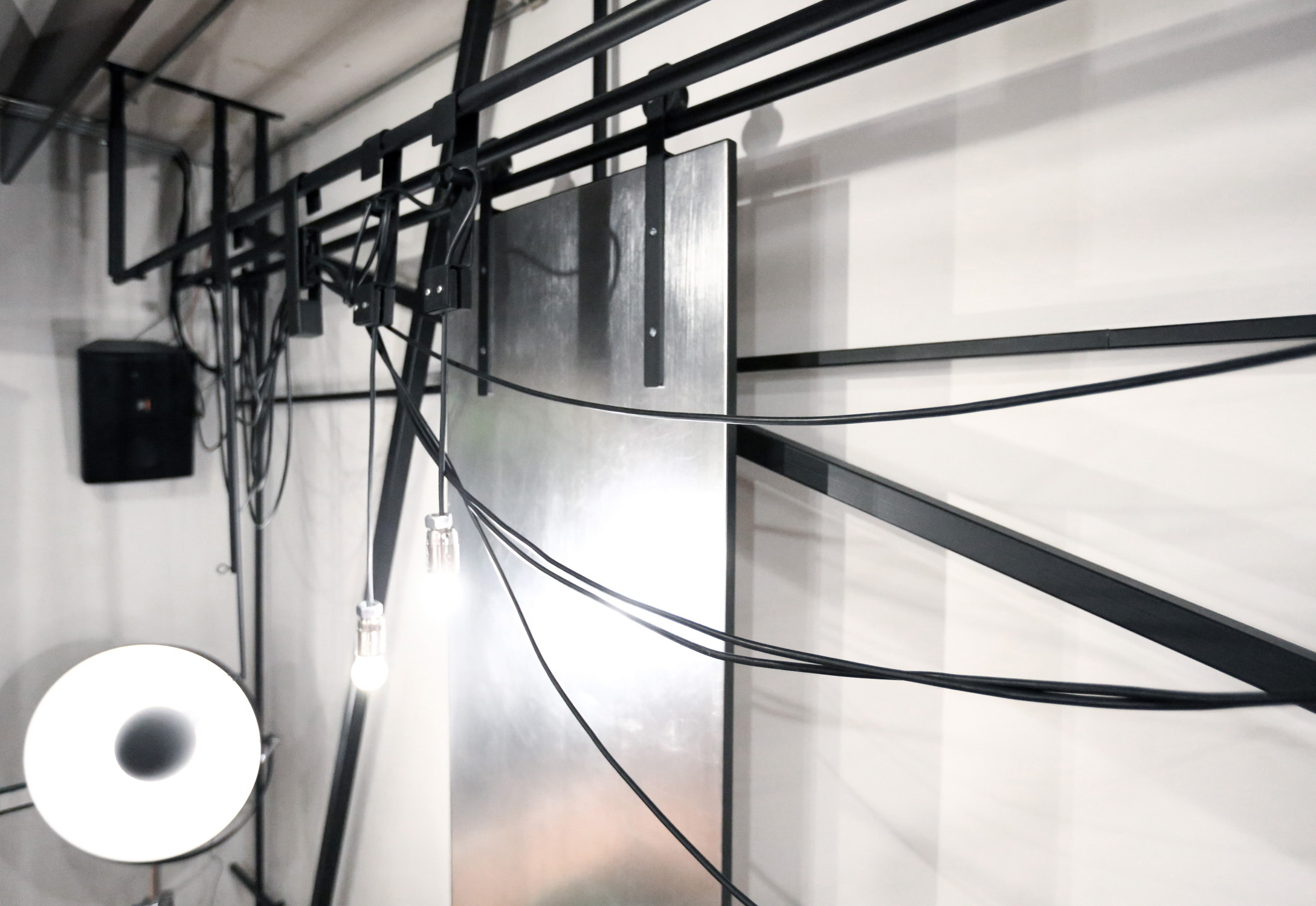 2016 年意大利艺术音乐概念店室内设计-0