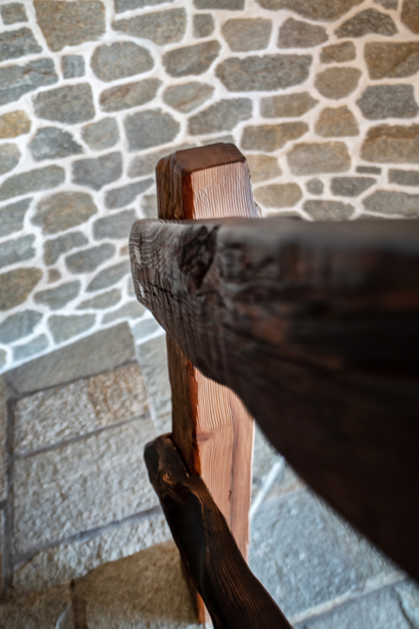 雪山之上的温馨猫舍——La Tana del Gatto 餐厅设计-37