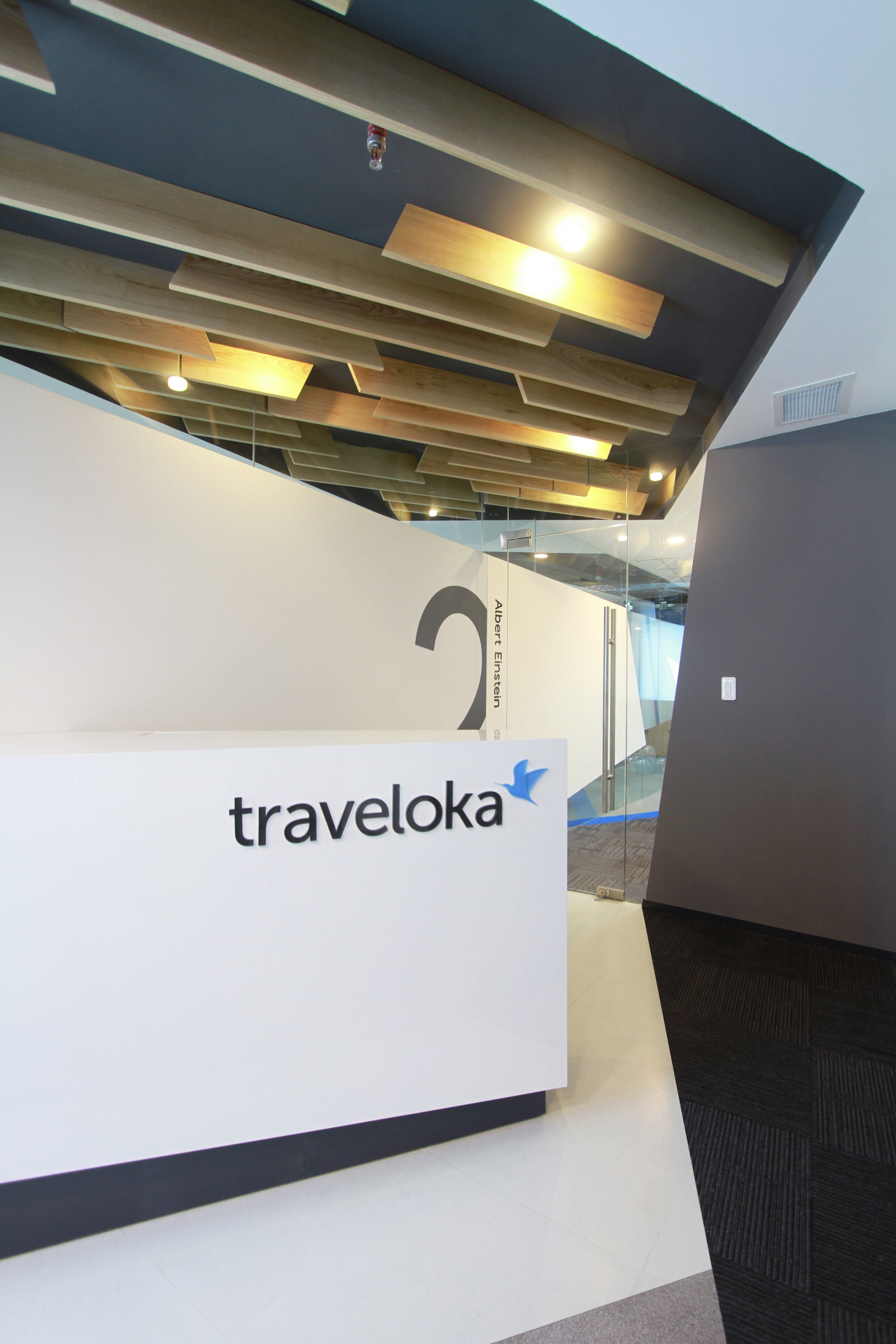 Traveloka 2017 年总部设计 | 现代简约风格打造高效办公空间-2