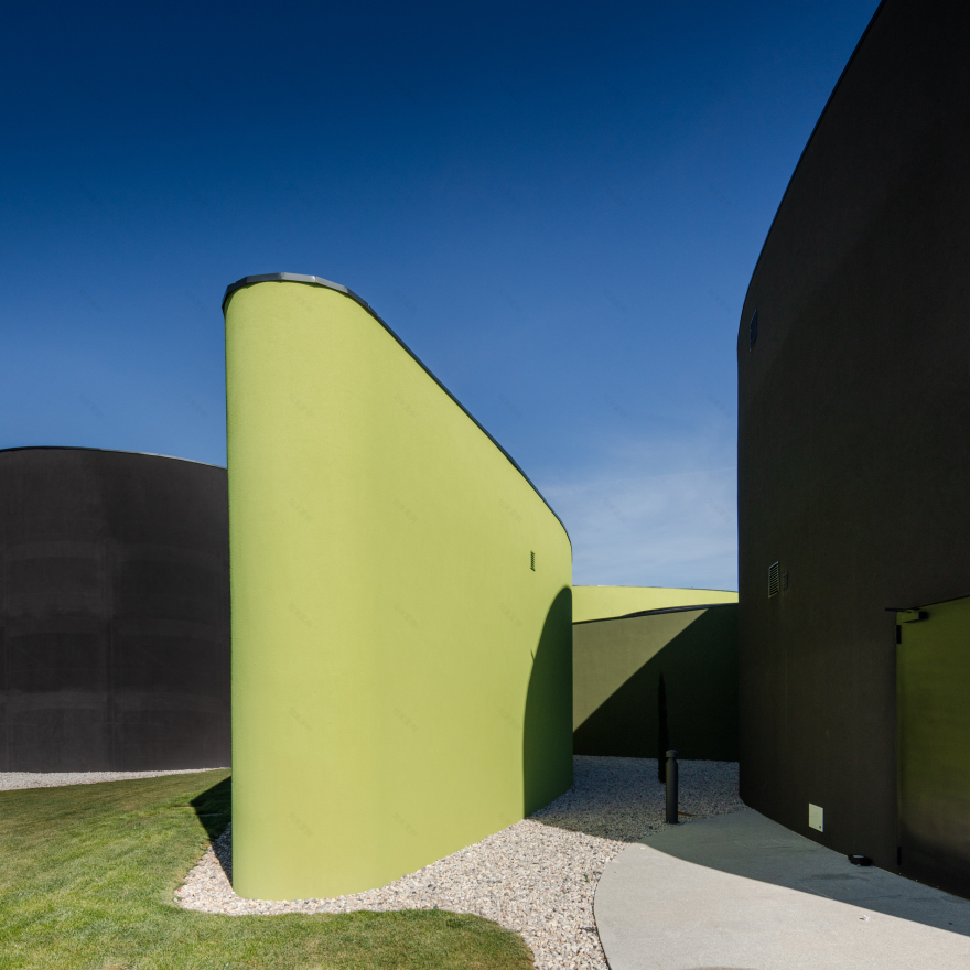 橄榄油博物馆 | 铁艺与自然的和谐融合-12