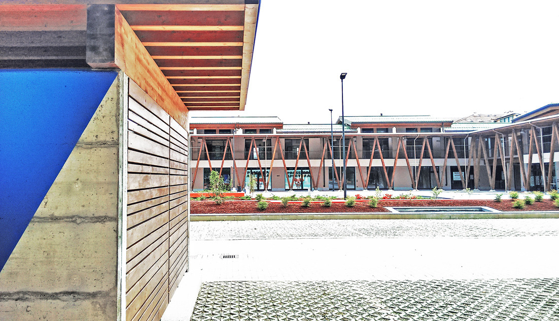 意大利北部城市广场重建,公共空间焕发新生-13