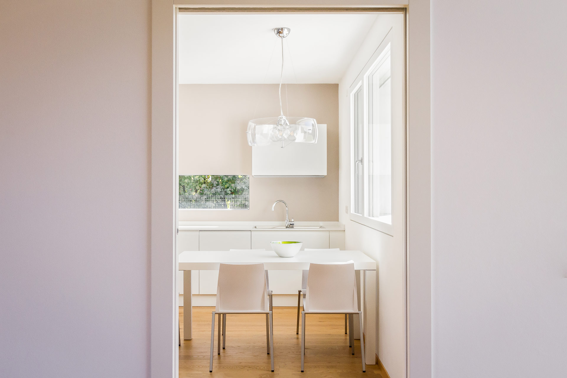 简约木质白窗设计，打造现代家居风格-10