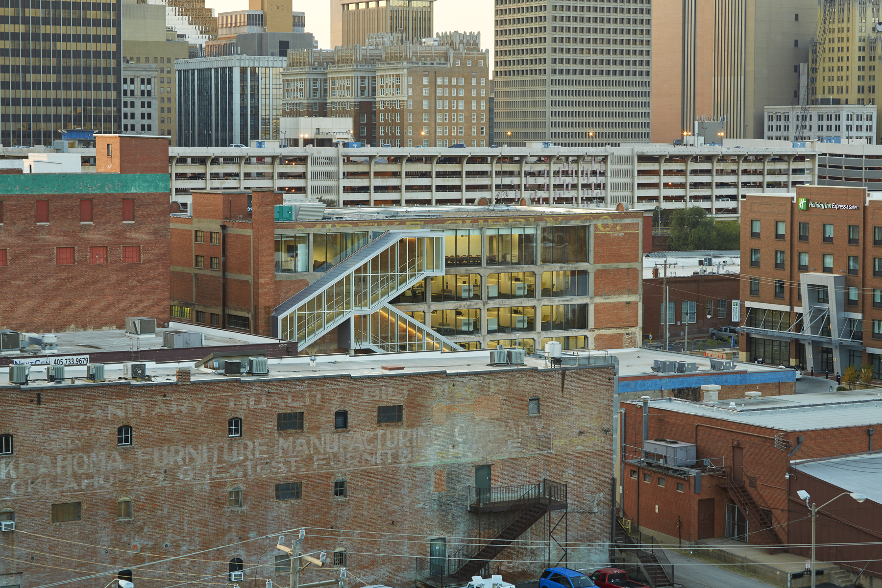 塔普斯通能源总部-3