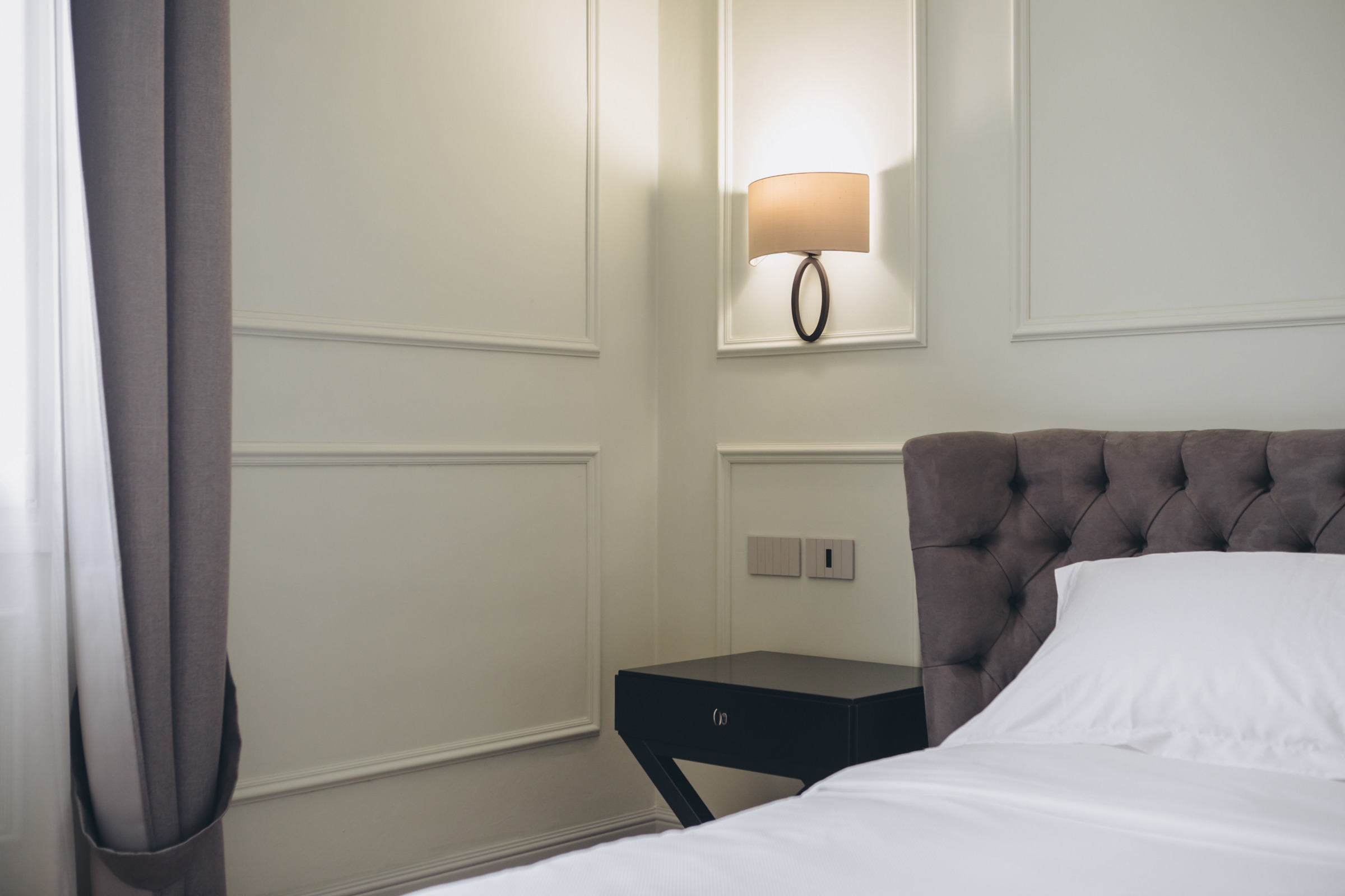 意大利博洛尼亚百年建筑的奢华套房新生-42