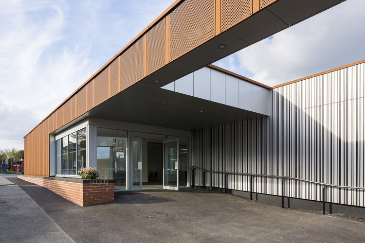 伦敦卡沙尔顿男孩体育学院新教学楼-46