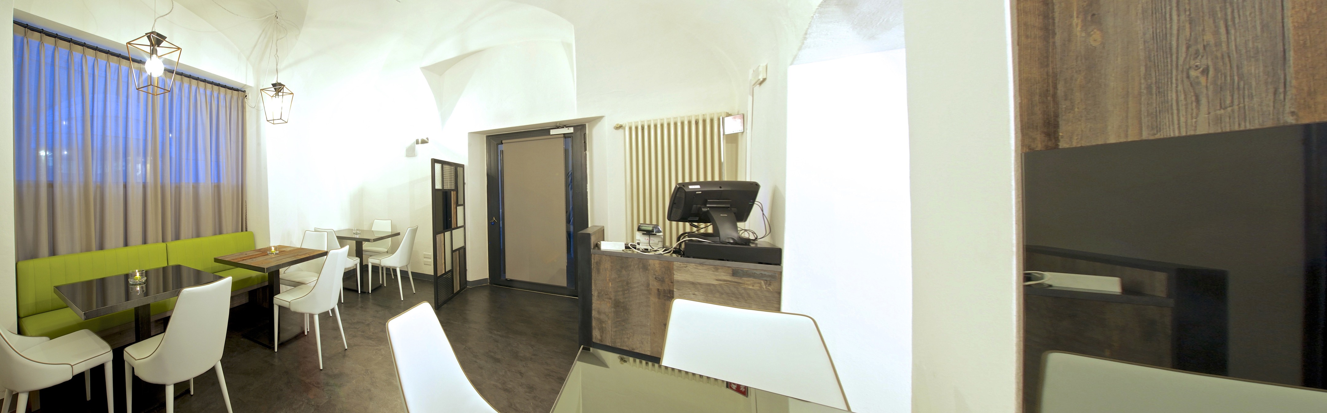 历史建筑中的现代餐厅设计-33