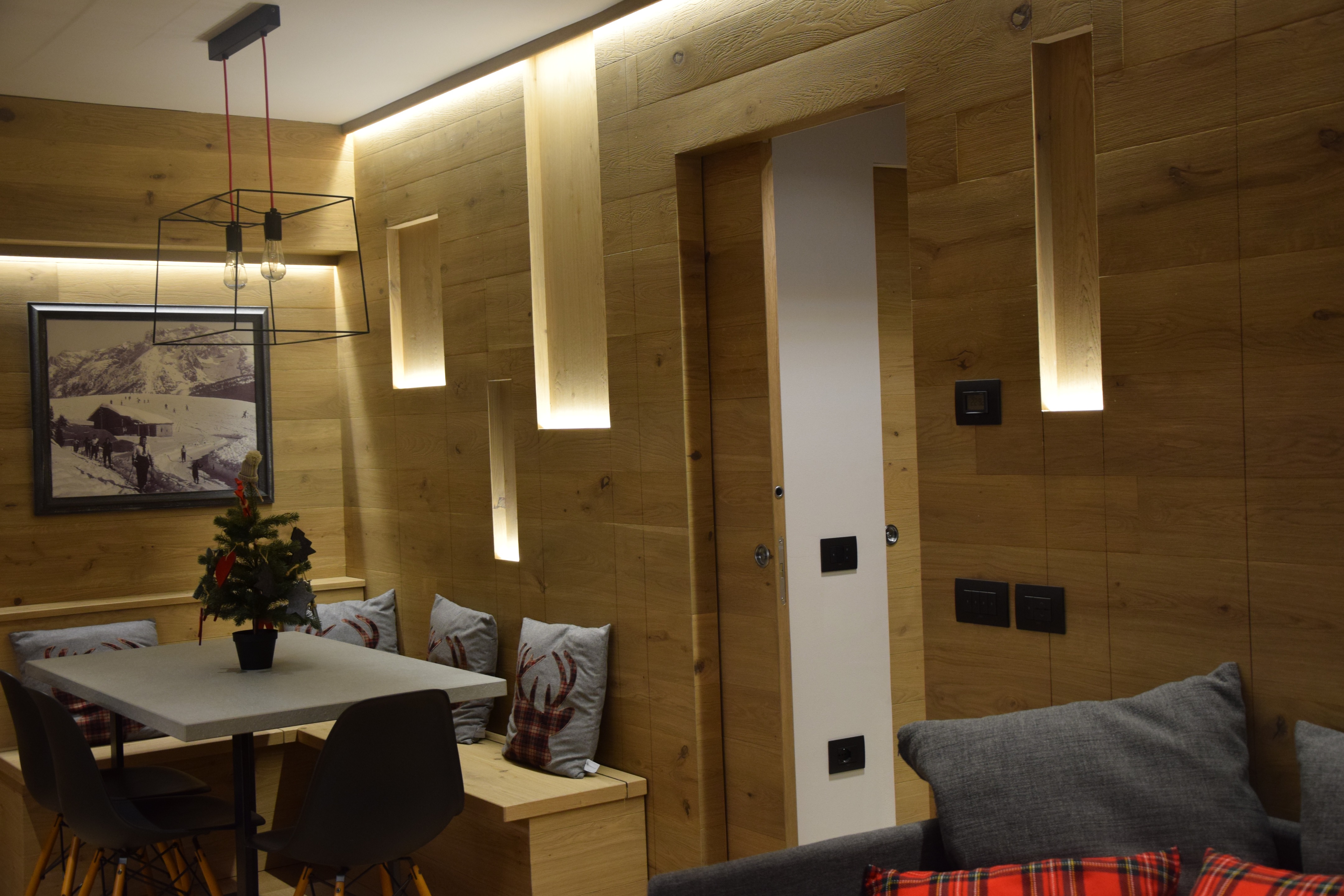 2017 年完成的阿尔卑斯山间别墅设计-10