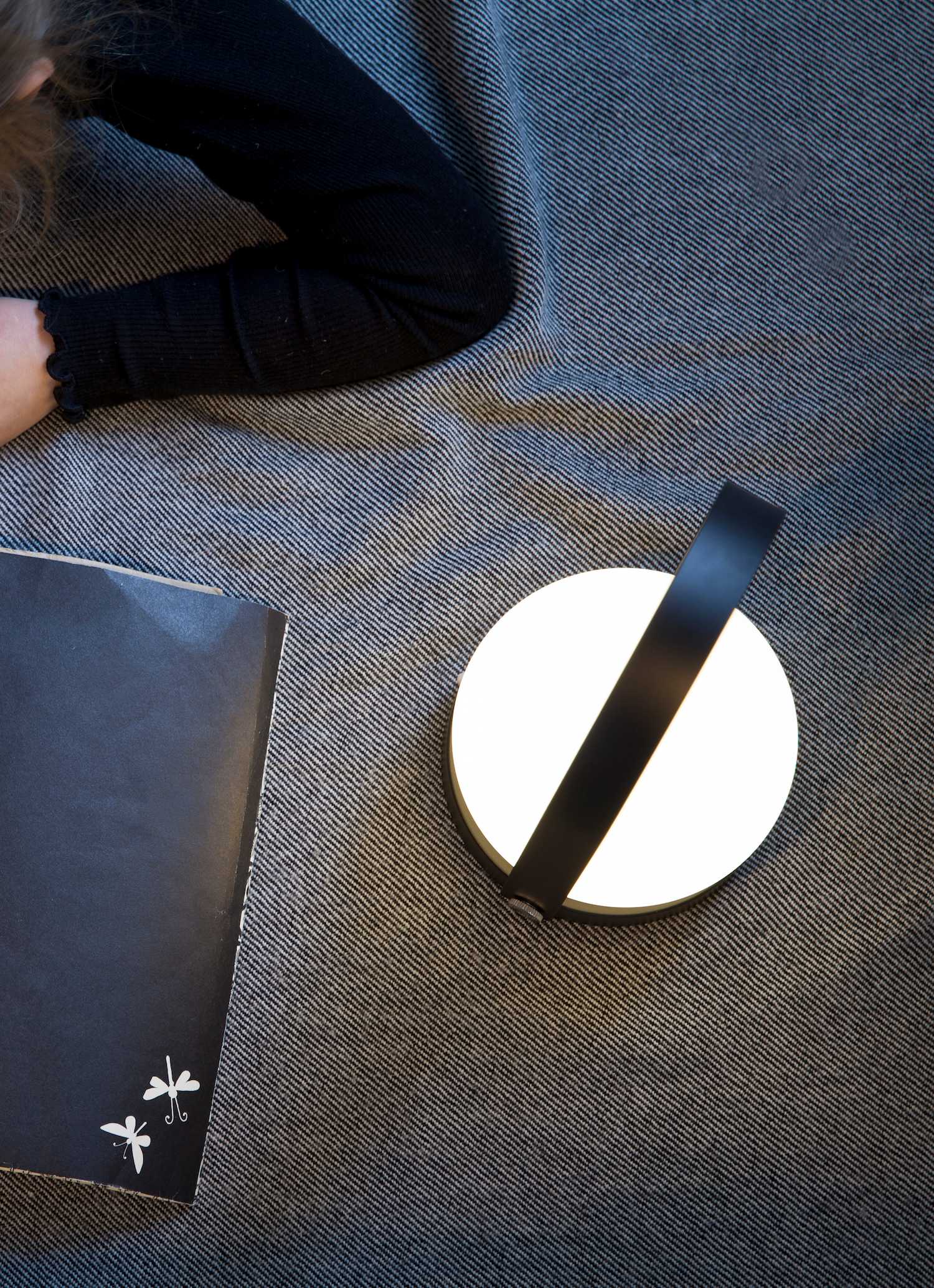 卡丽便携式充电 LED 灯——极简设计与“hygge”的完美结合-25