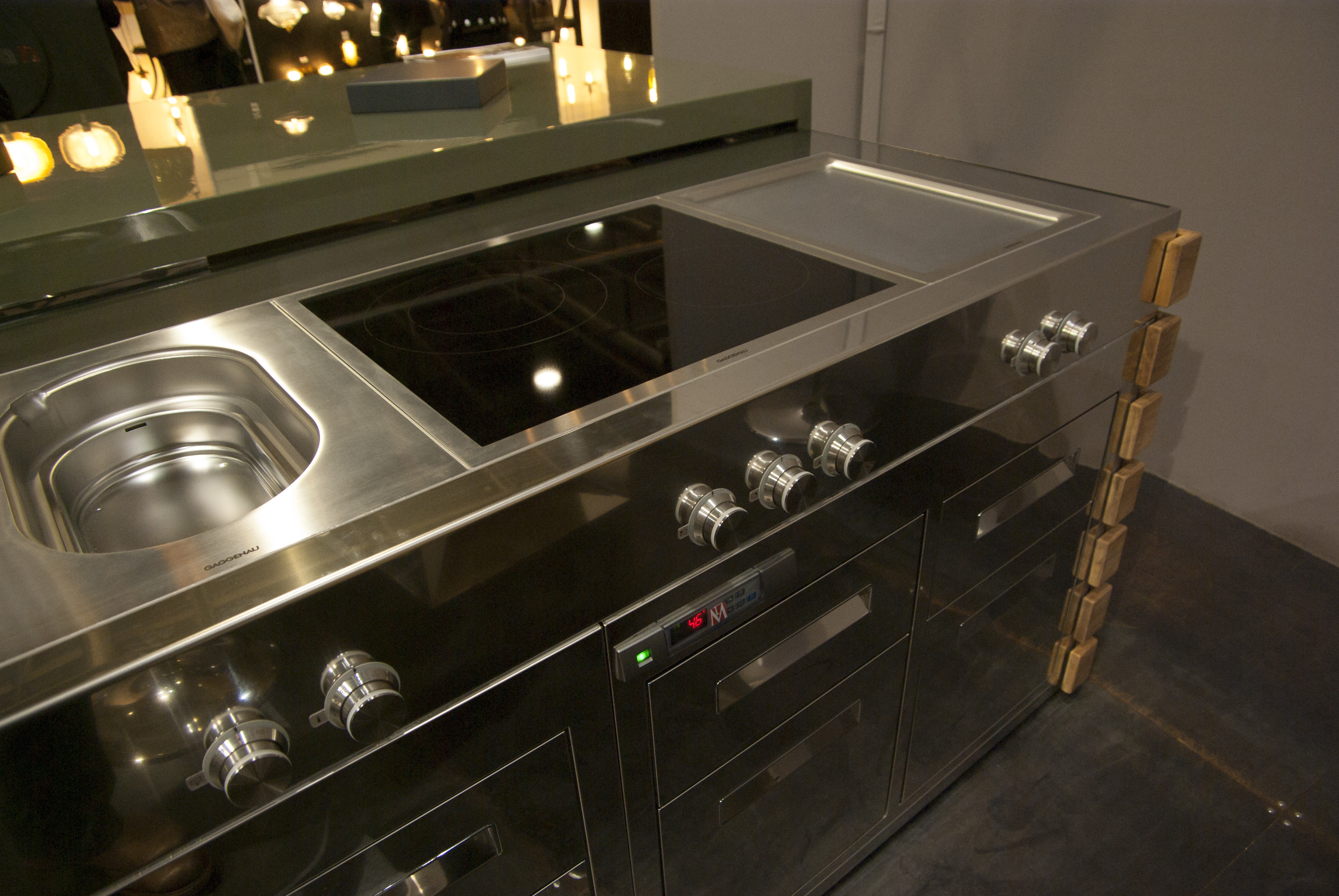 创意设计品牌 COMOTICA 的室内设计佳作-15