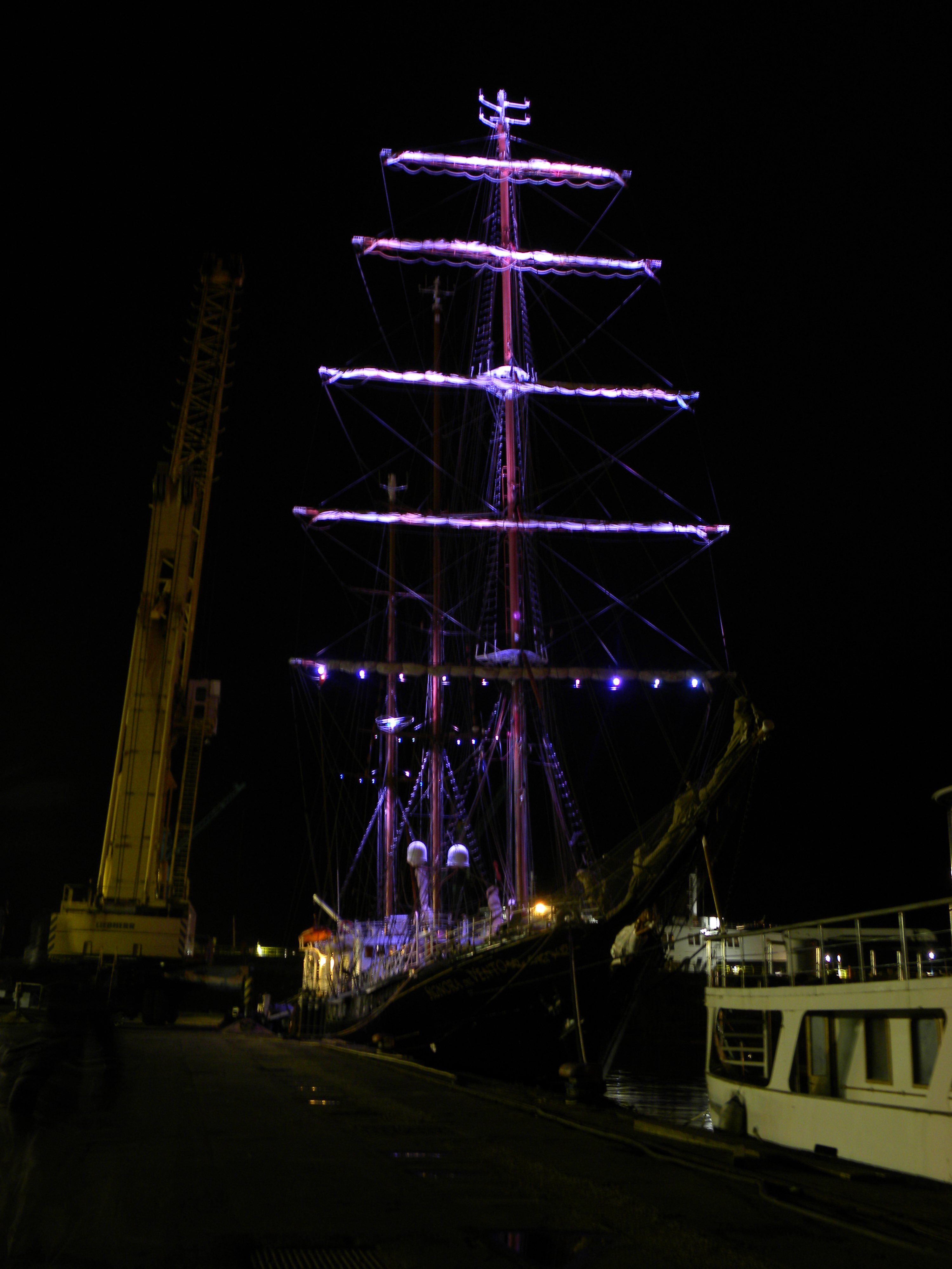 《风之夫人》1962 年波兰三桅帆船室内设计-84