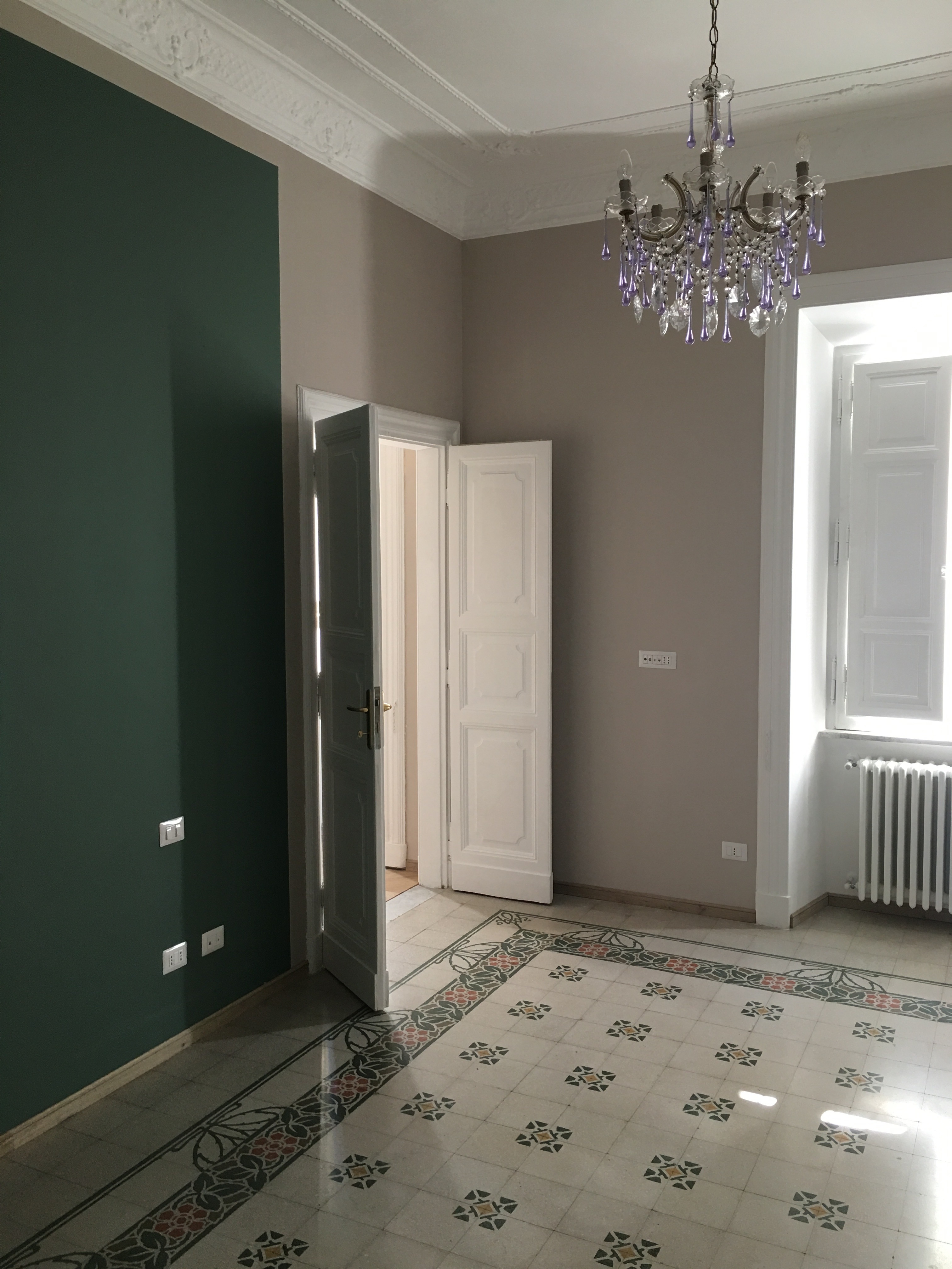 罗马河畔的复古韵味-15