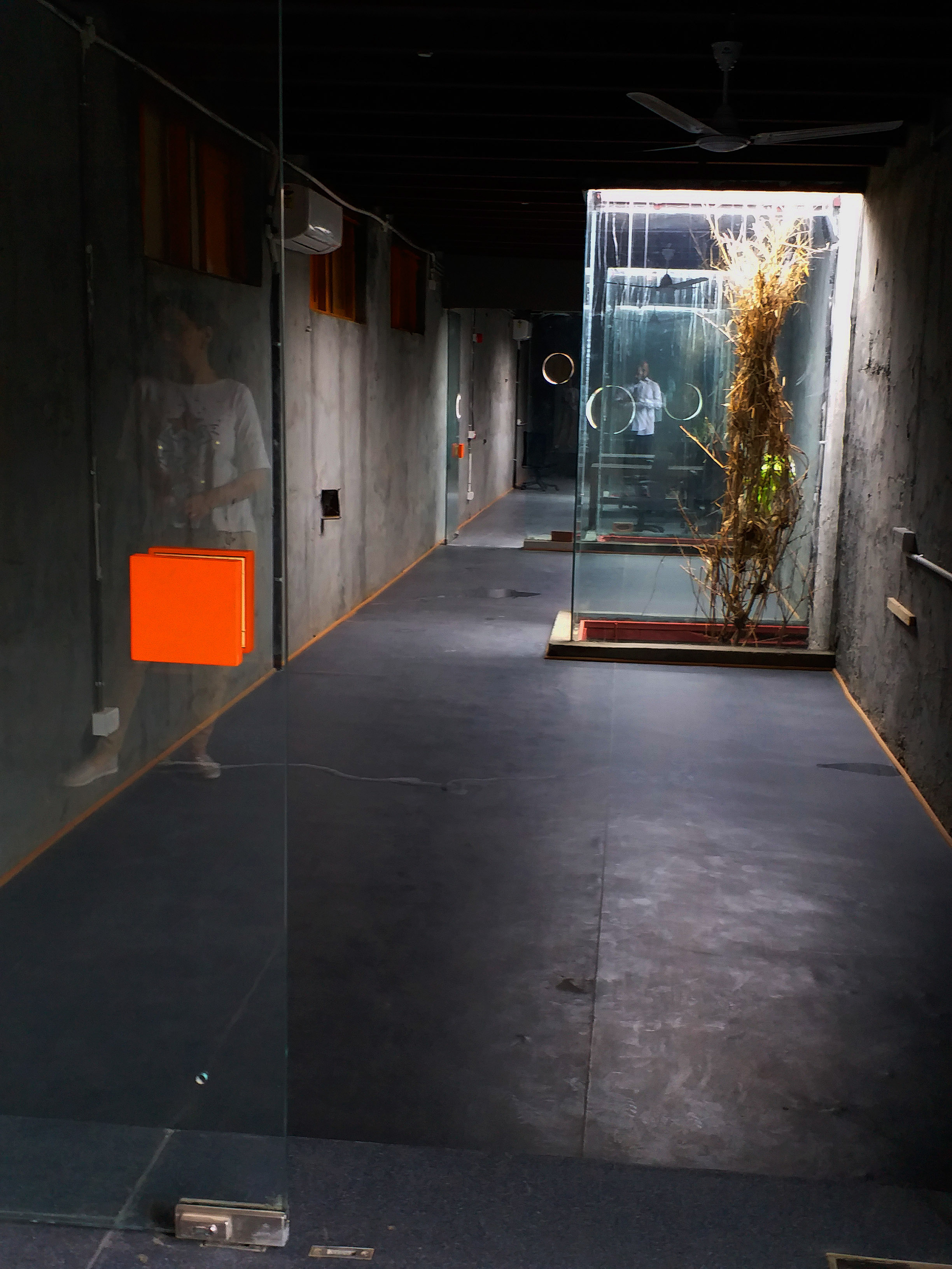 旧工厂变身为学校的设计奇迹-57