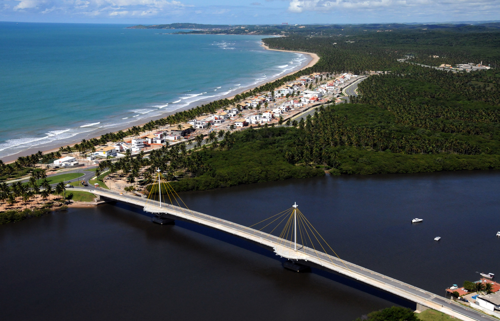 Recife 市 Jaboatão River 桥梁与自行车道设计-3
