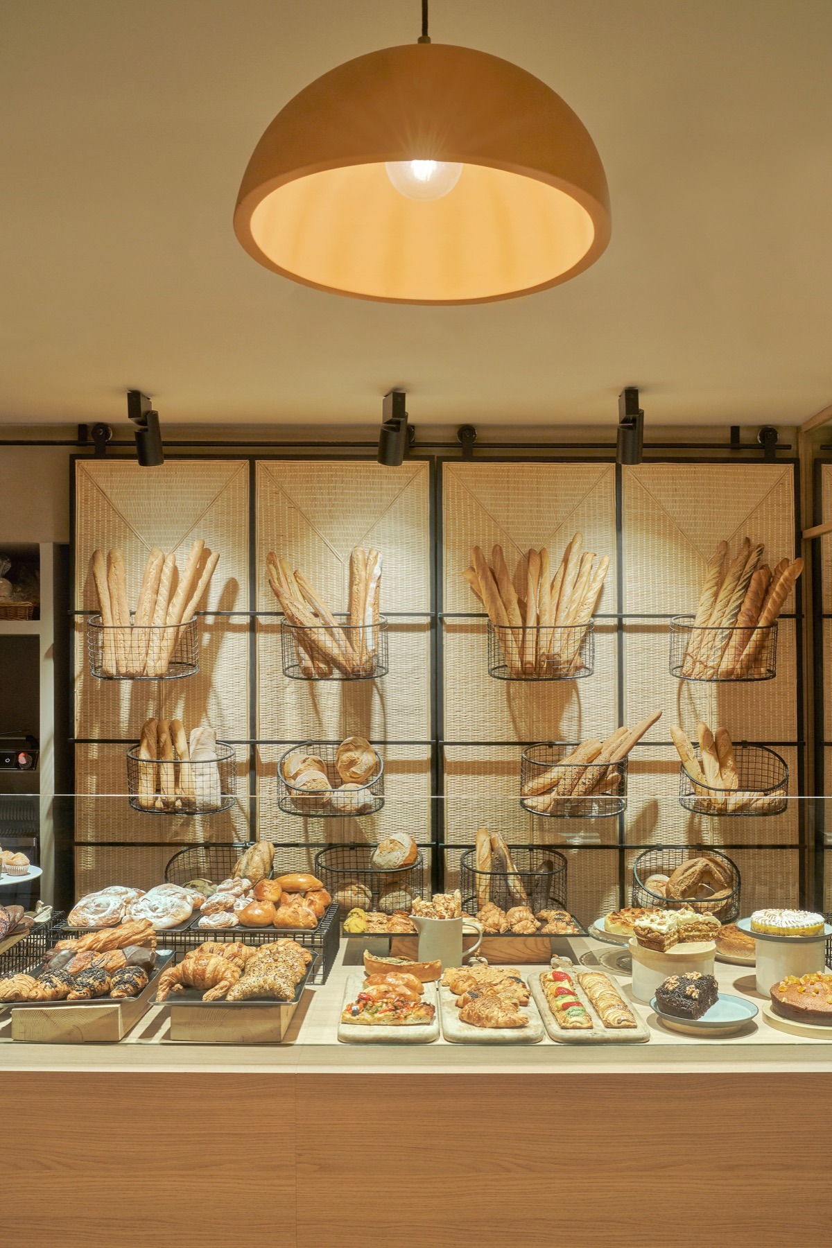 传统与创新的完美结合——La Forneria I 面包店设计-7