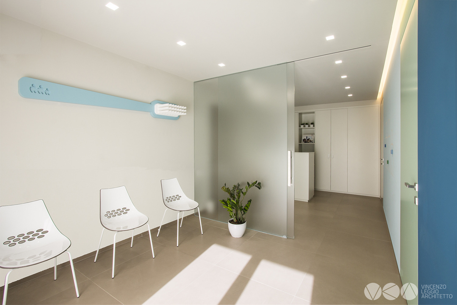 模块化布局打造高效诊所空间-3