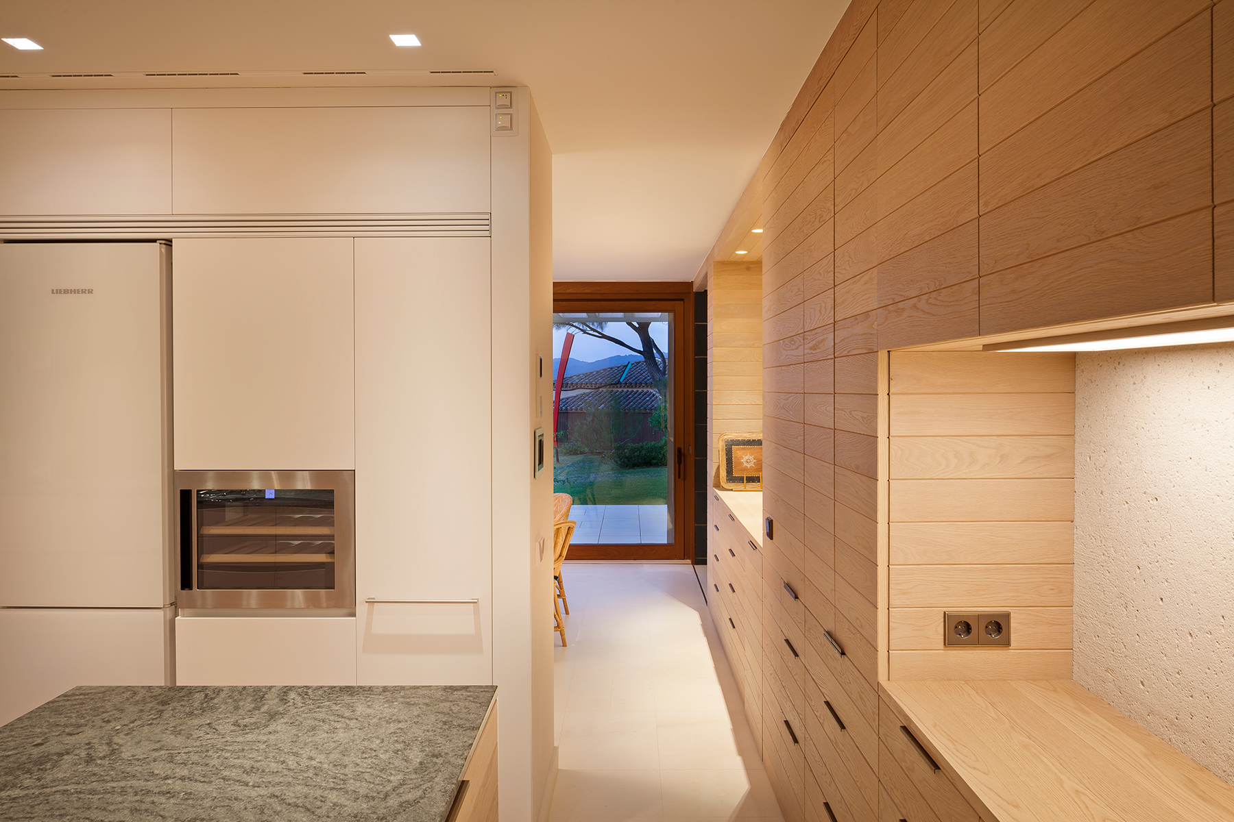 光与环境的完美结合——已故建筑师 Tonet Sunyer 的遗作-15