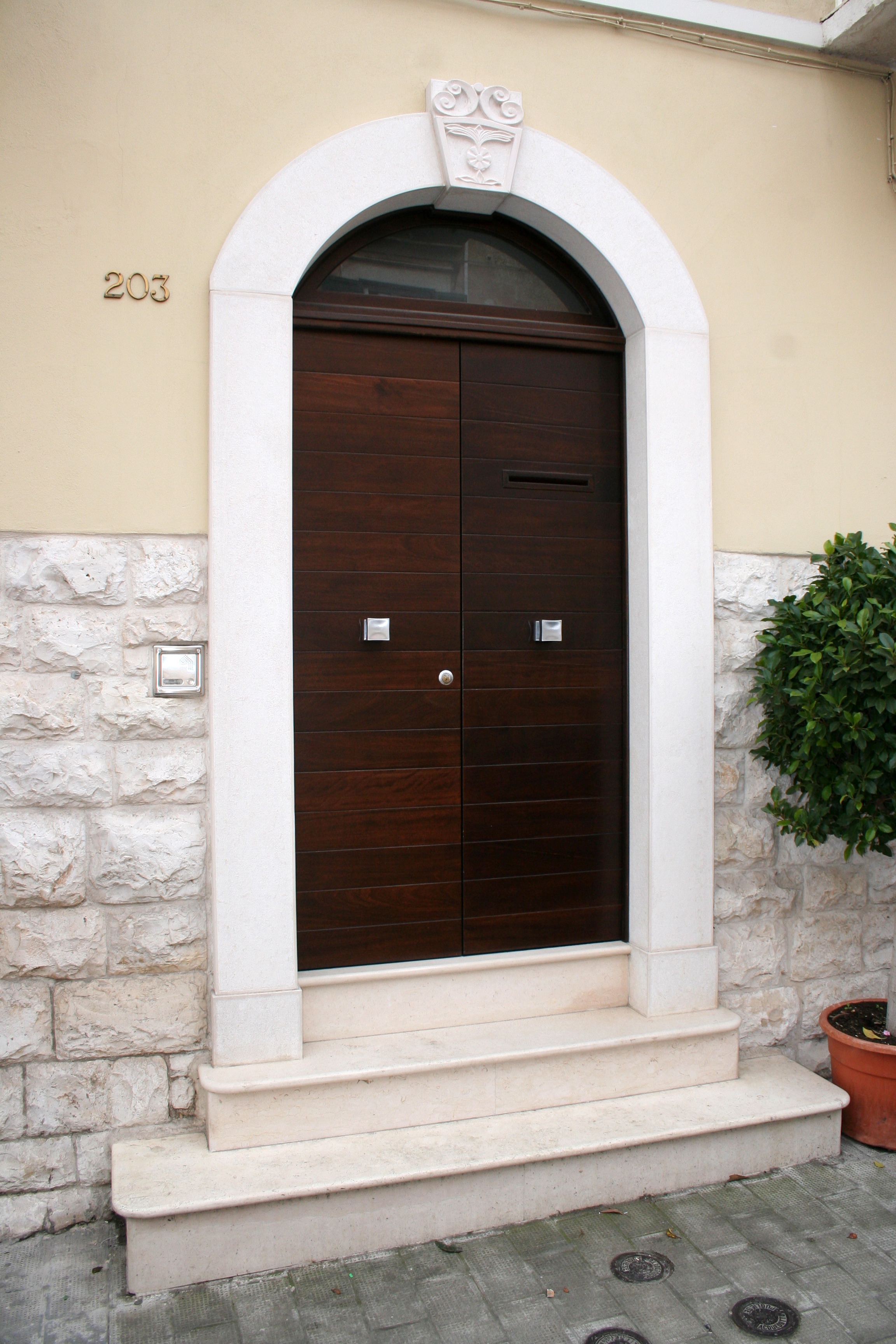 2009 年完成的古宅翻新设计案例-1