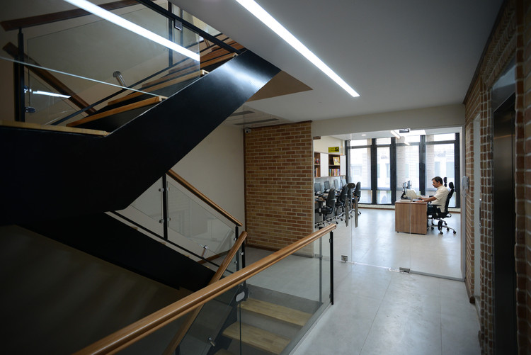 伊朗德黑兰“砖之韵”办公室设计-10