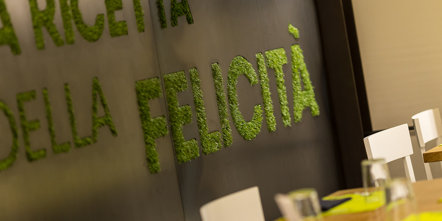 旧工厂变身高雅现代餐厅-7