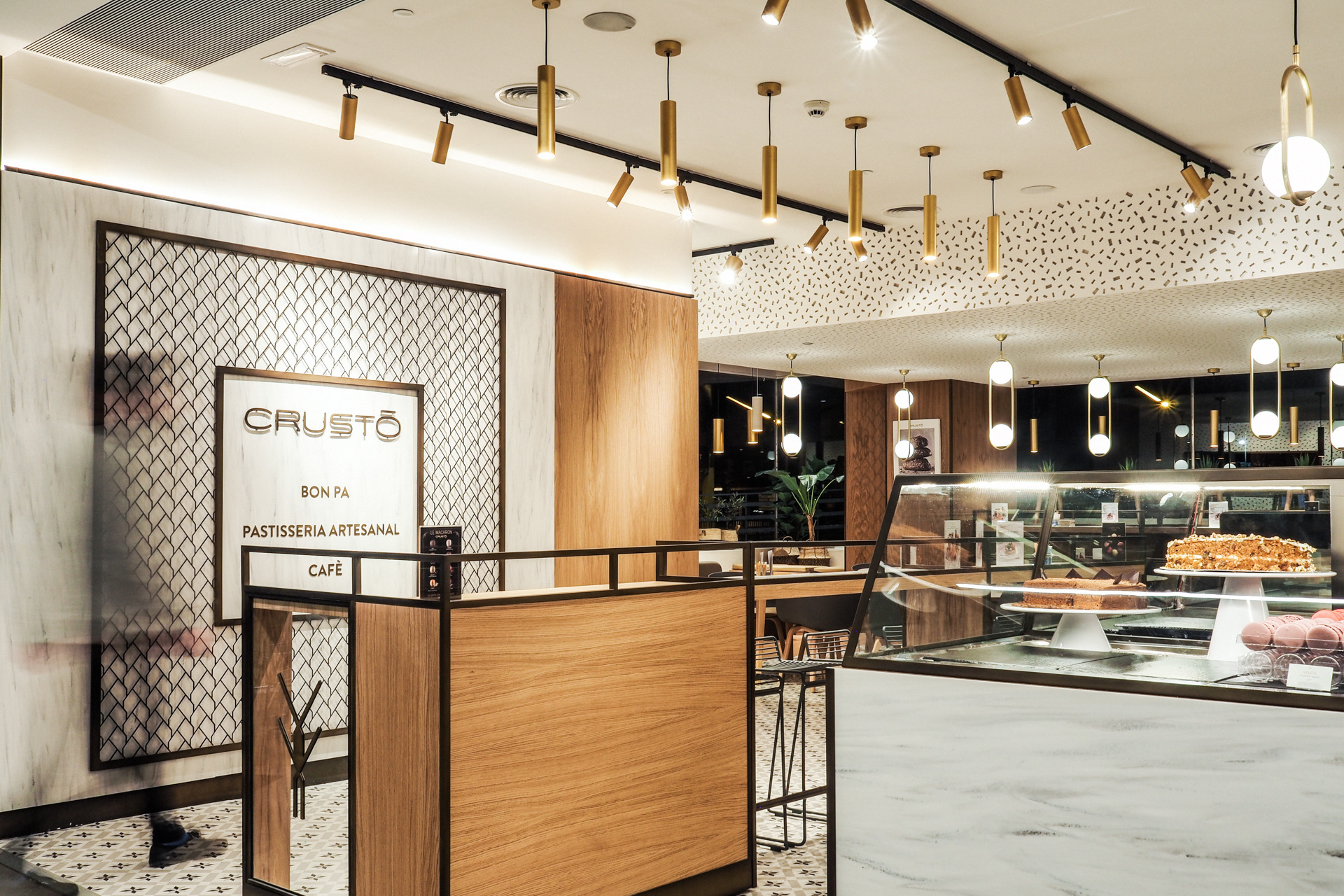 2019 年完成的木结构 CRUSTÓ BAKERY 室内设计-5