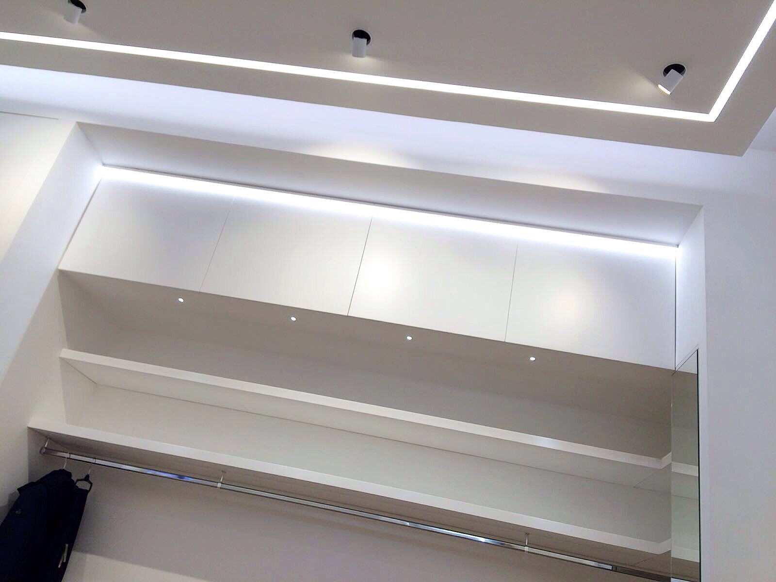 Club Jeans Uomo 照明设计-9