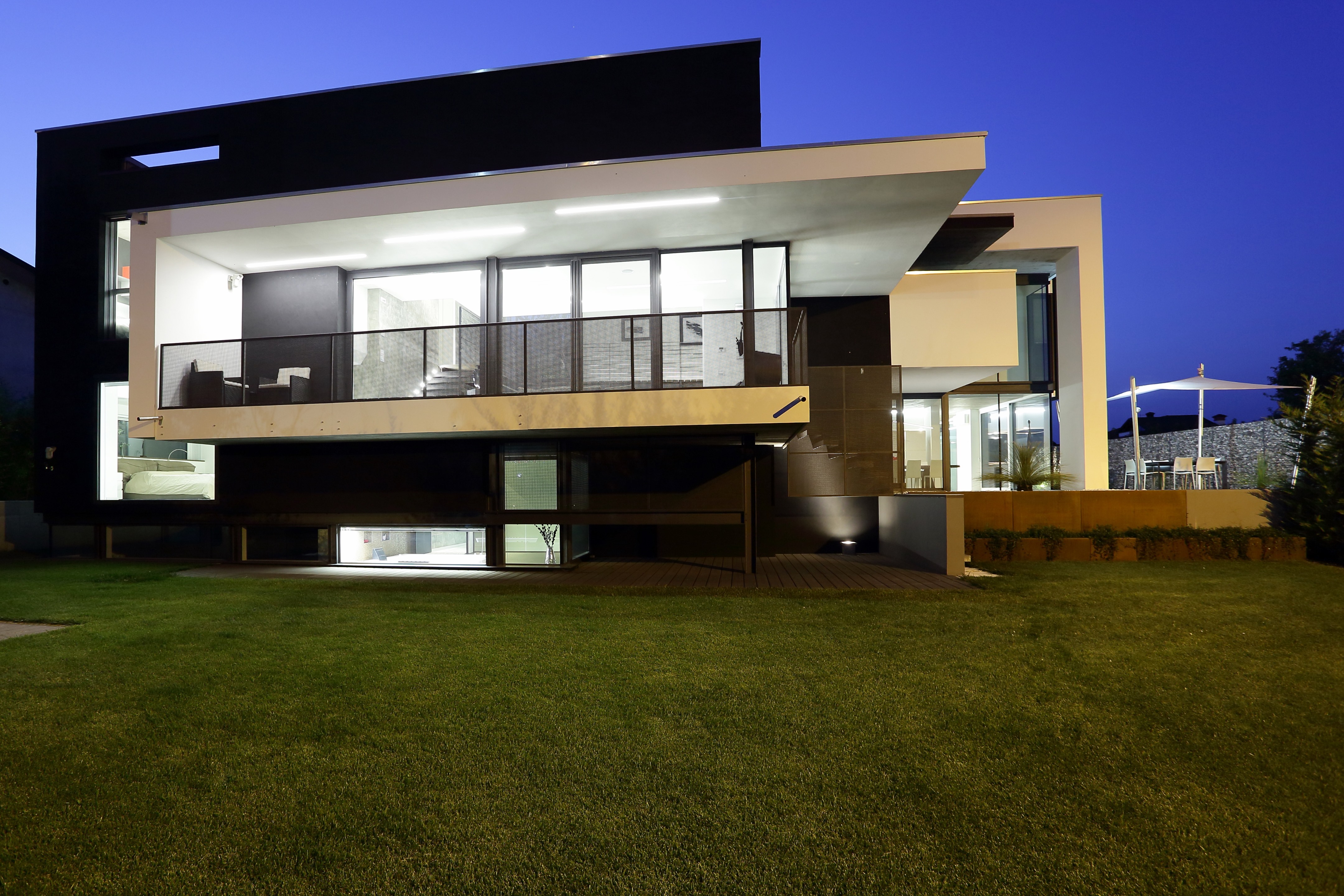 光影交织的"Villa di Luce e Riflessi"-46