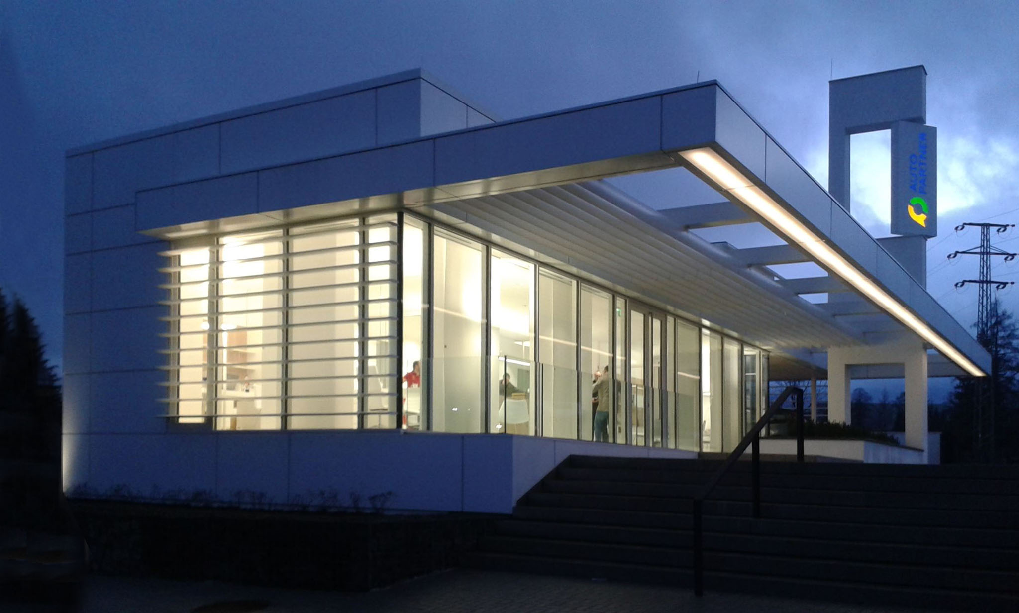 2016 年 AutoPartner 行政楼二手车销售办公室-0