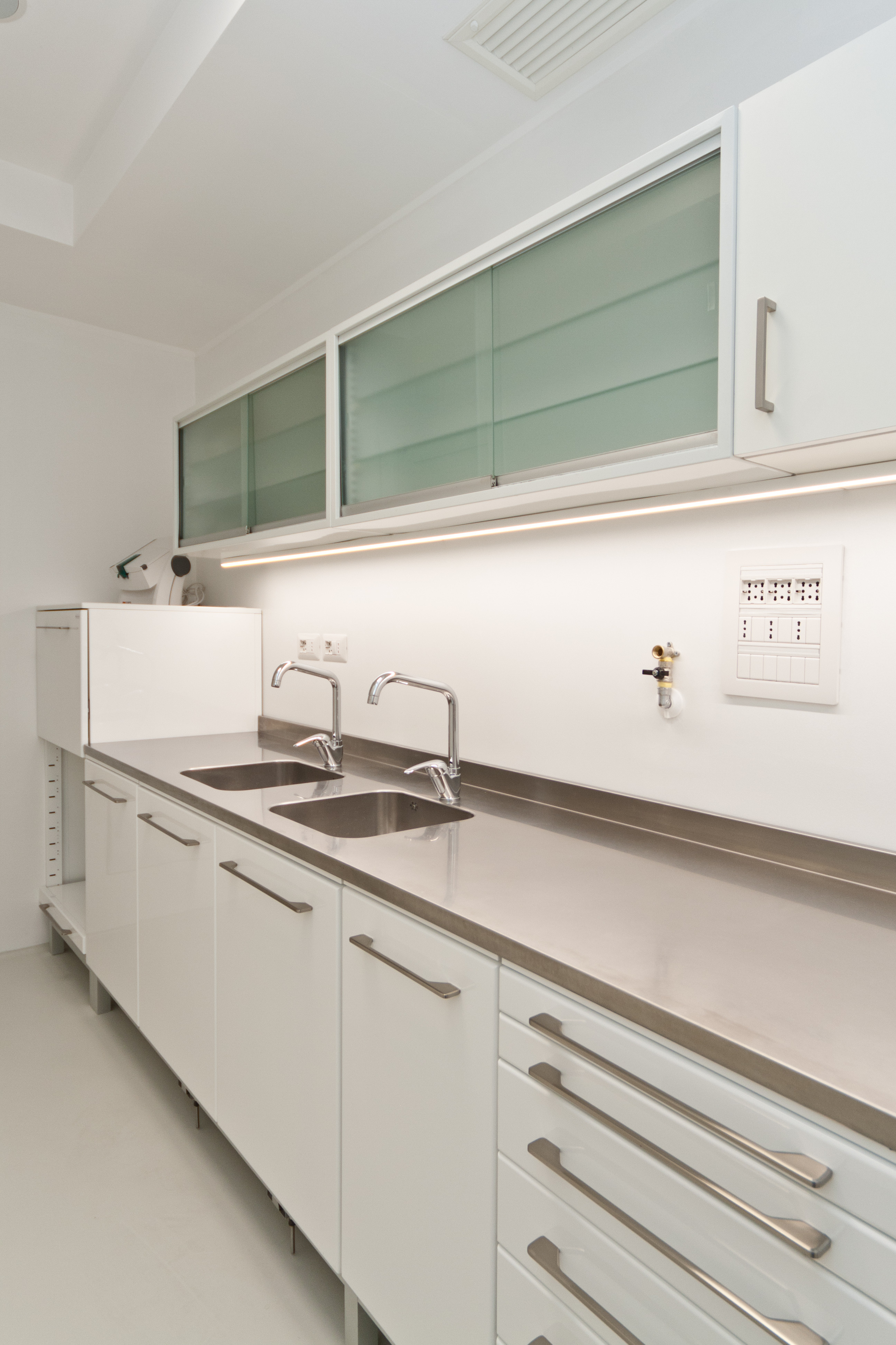 2017 年完成的口腔外科诊疗室设计-18