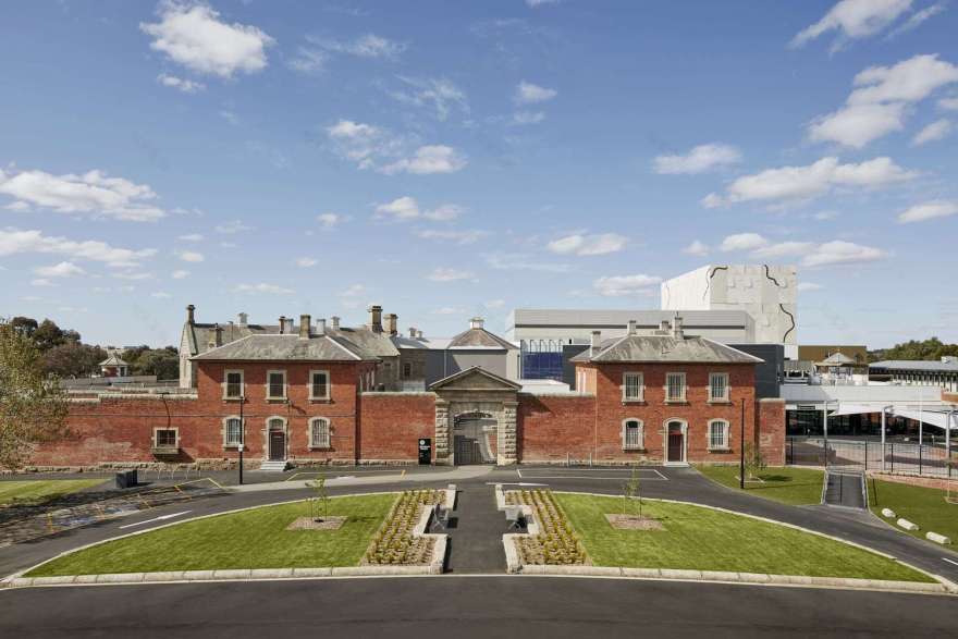 乌伦巴拉剧院 · 监狱遗址的华丽变身-56