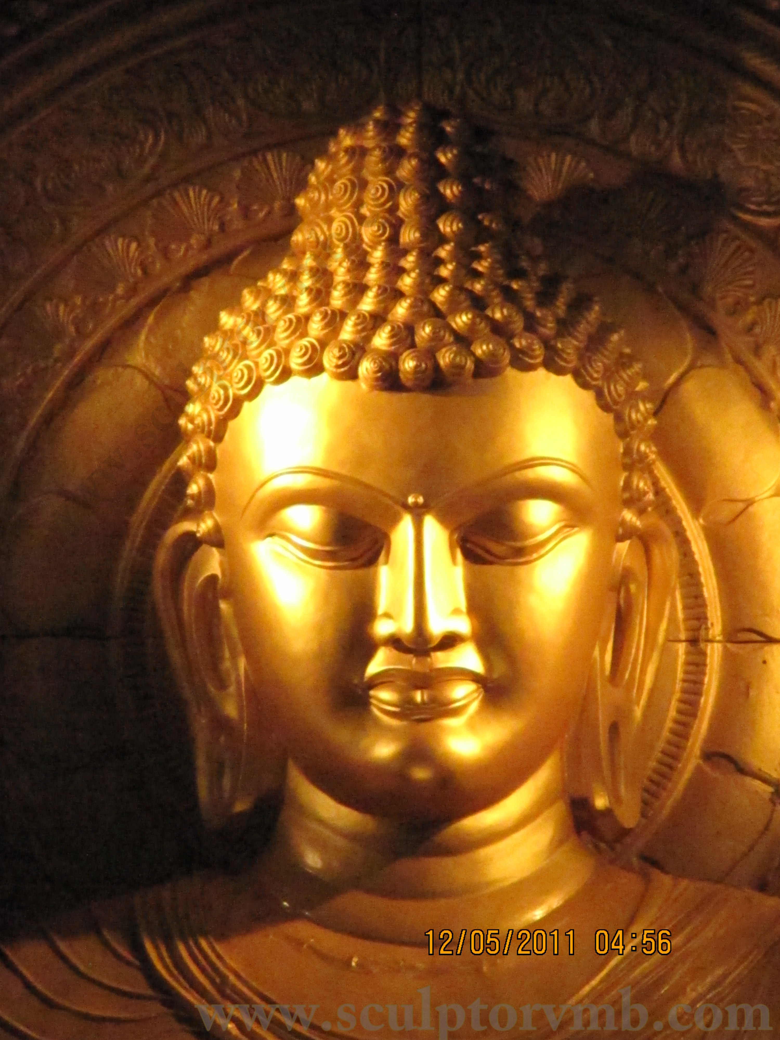 大佛铜像与 FRP 壁画,佛教艺术的新境界-13