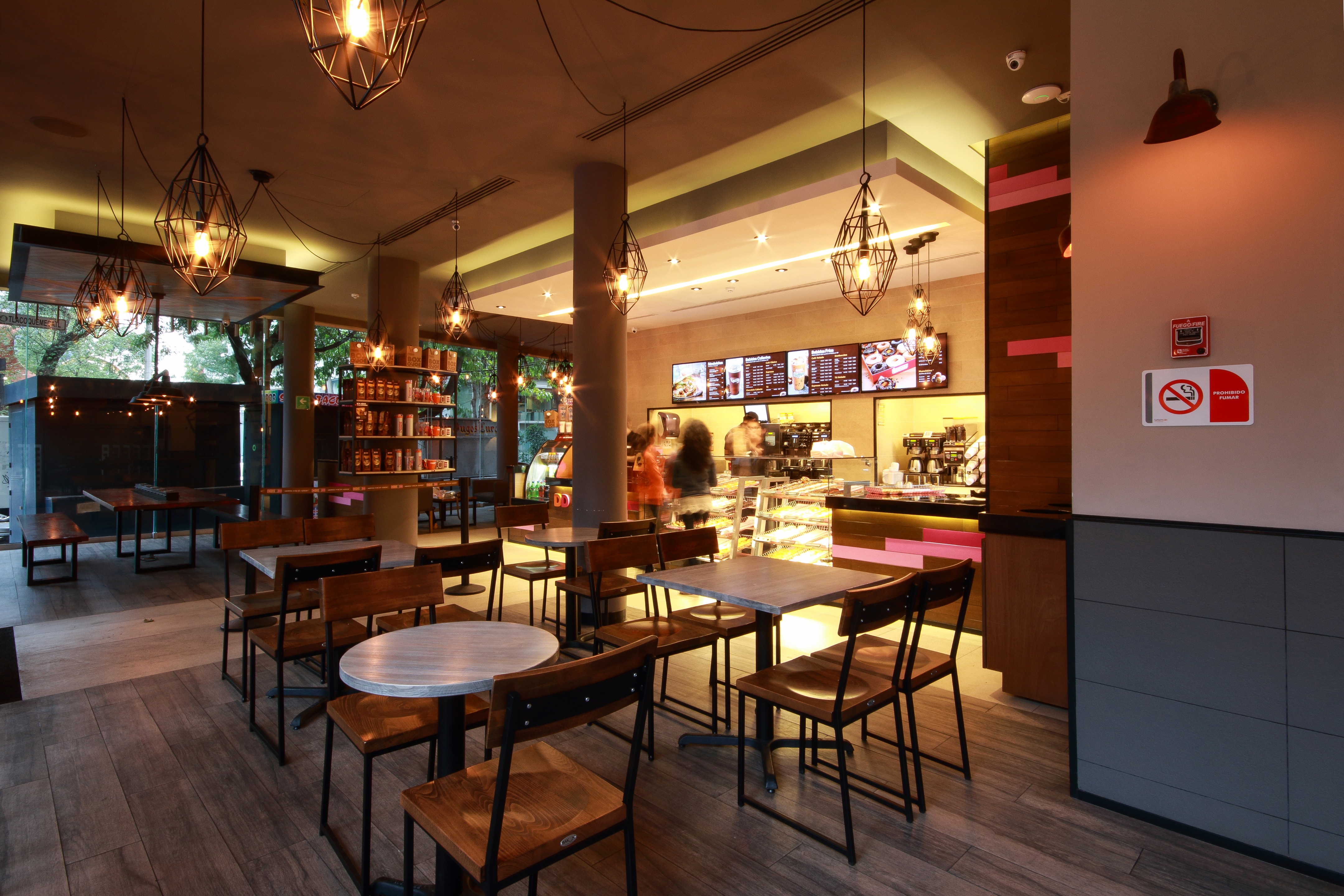 2016 年完成的 Dunkin' Donuts 墨西哥餐厅设计-5