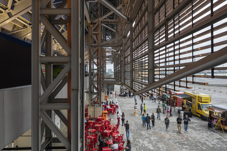 里约 2016 奥运会手球赛场——灵活可变的八角形建筑-7