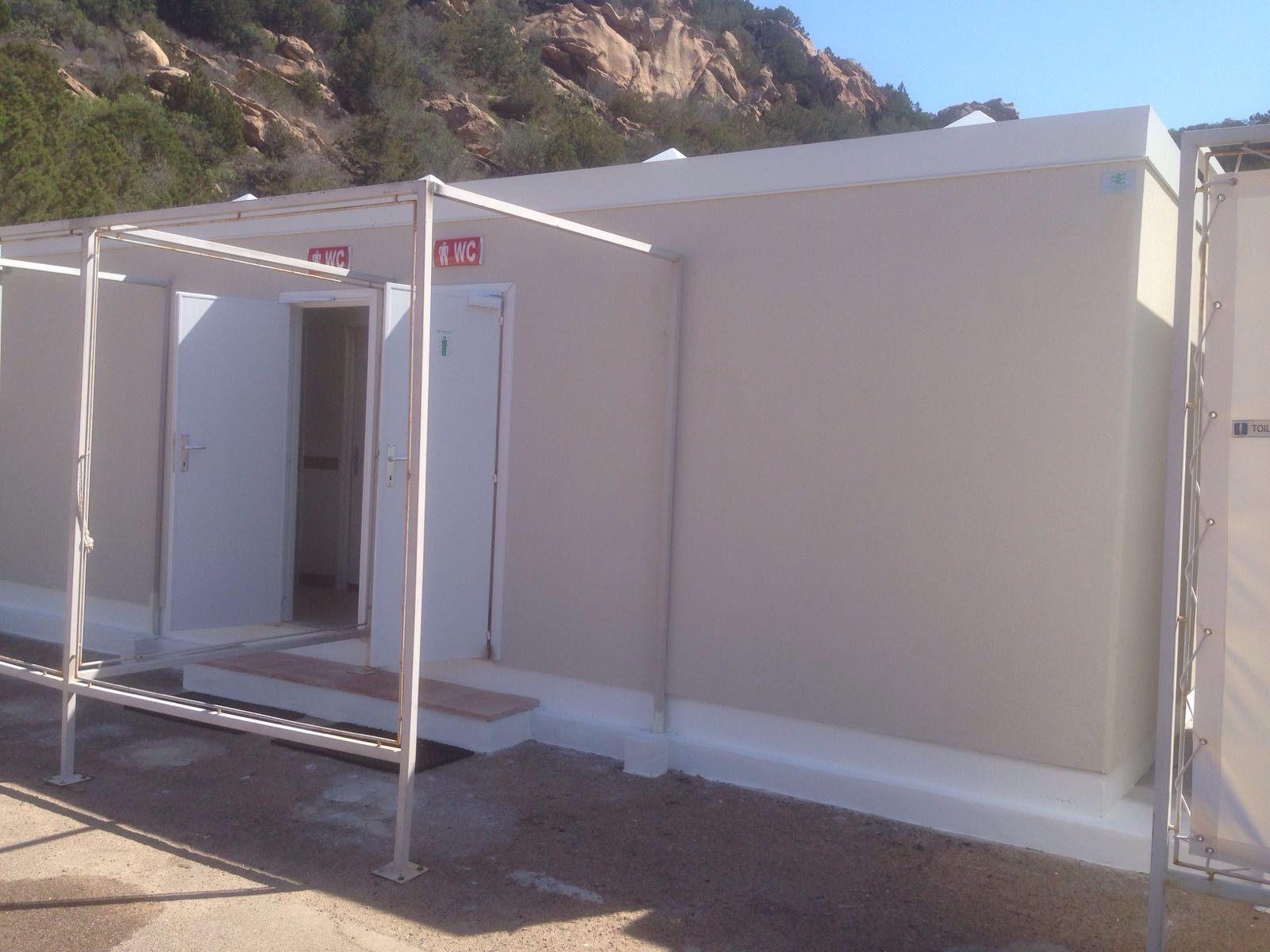 2016 年意大利 Arzachena 旅游港口设施完善-17